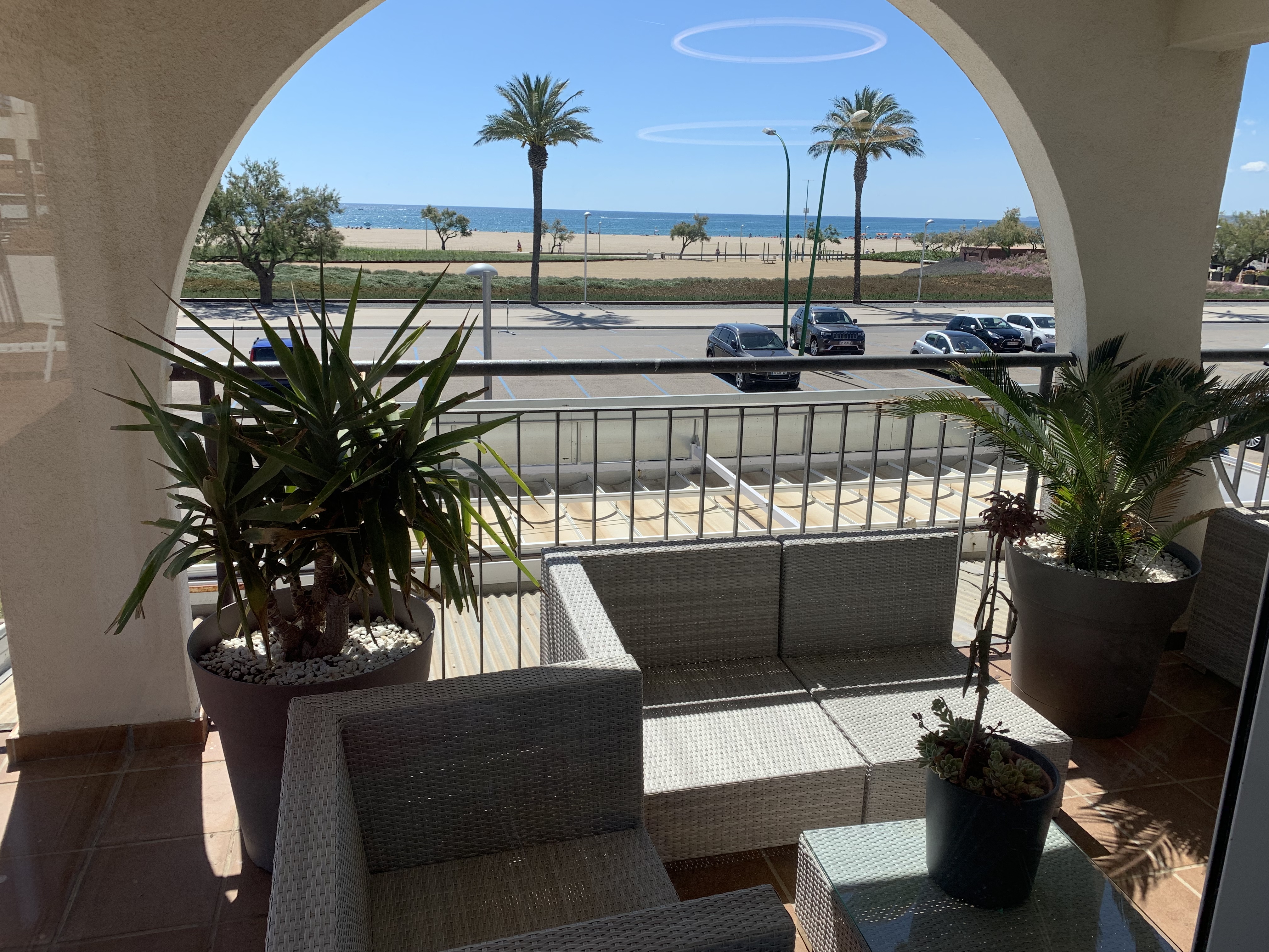 AwayDays - Modern Apartment with Sea View