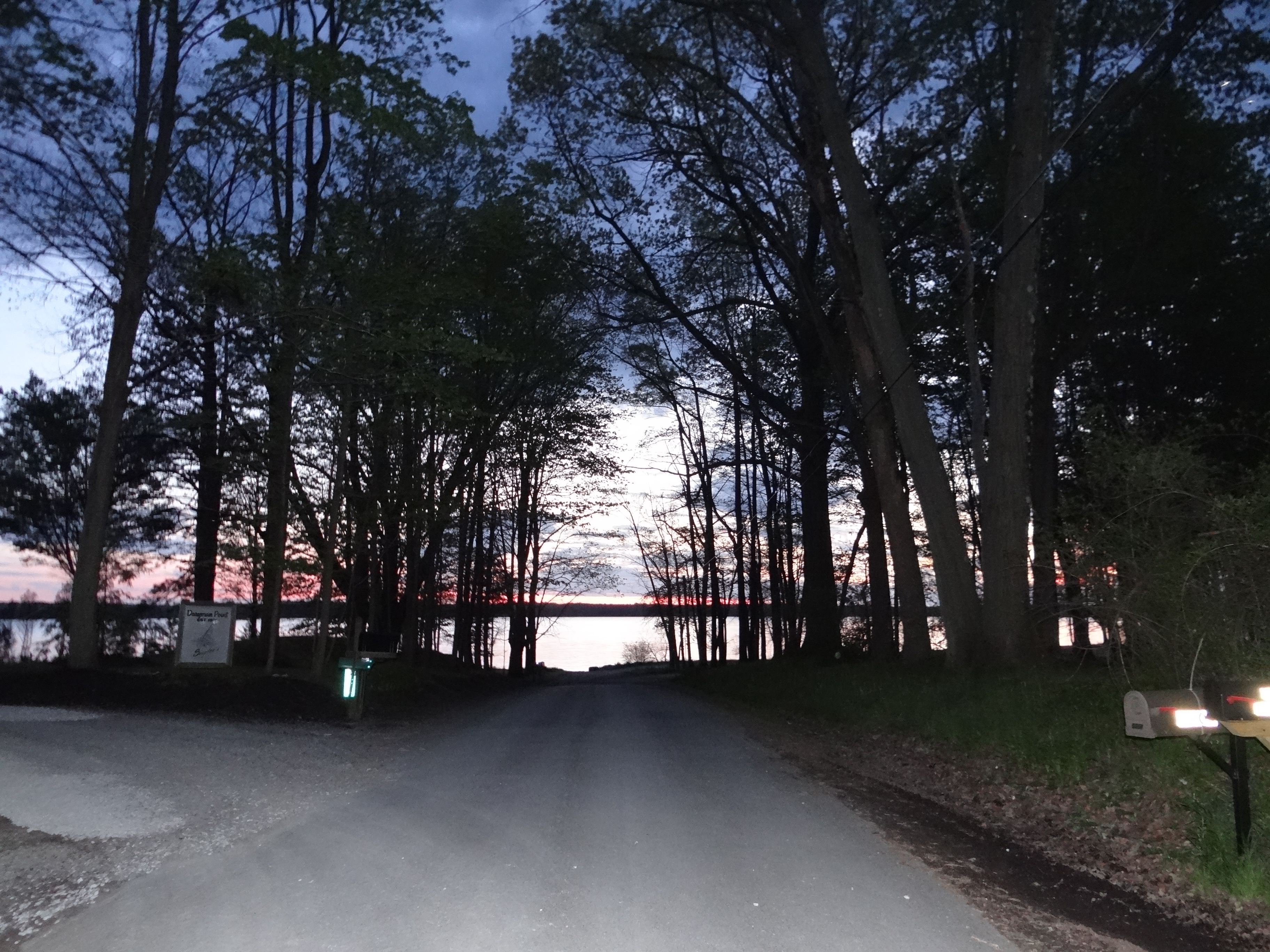 Beer Camp of Pymatuning Lake (Dock Beer Camp of Pymatuning Lake (Dock