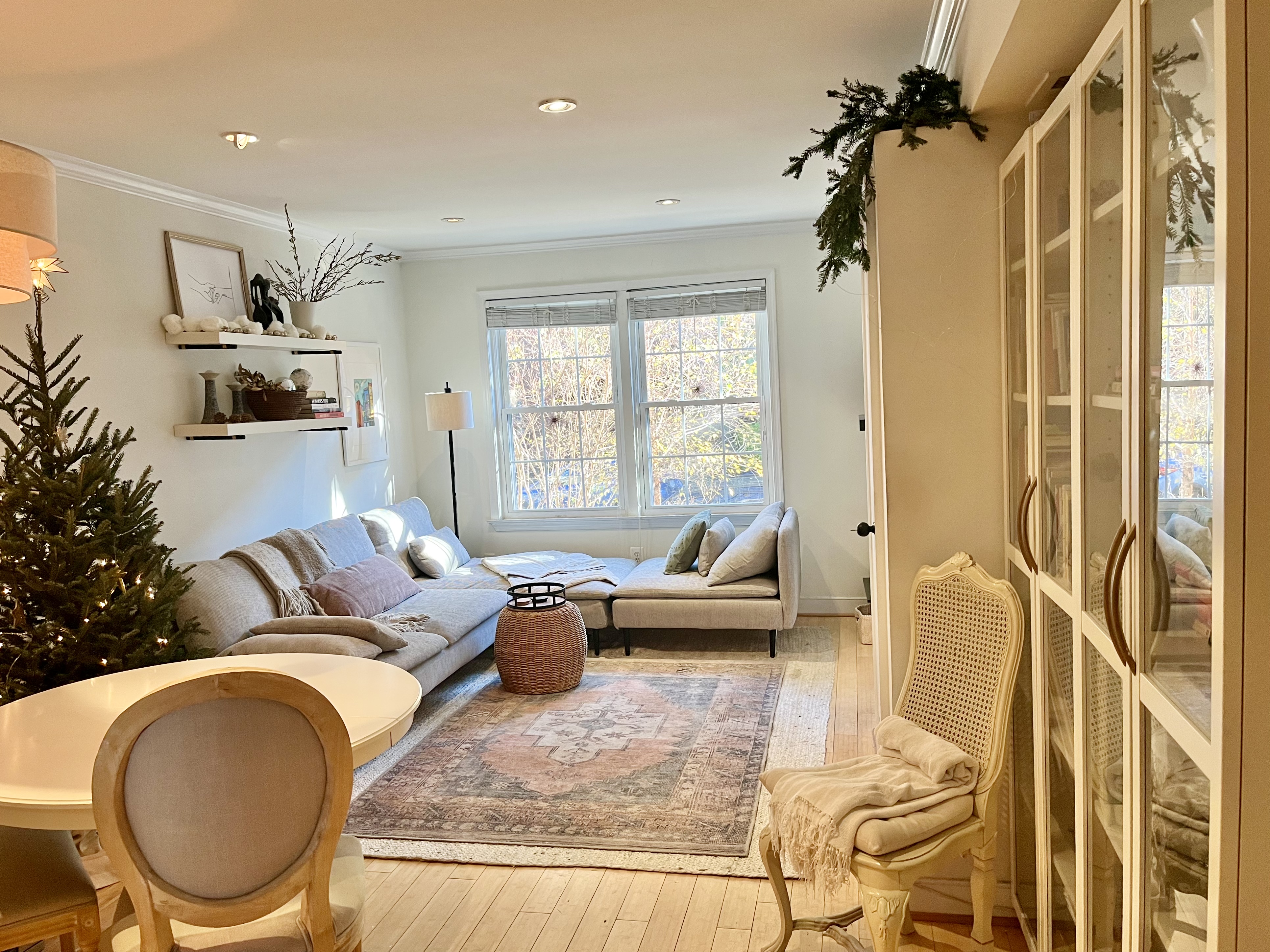 U St/Admo/DuPont Beauty + Deck in Kalorama Heights, Adams Morgan, Lanier Heights, Washington Dc