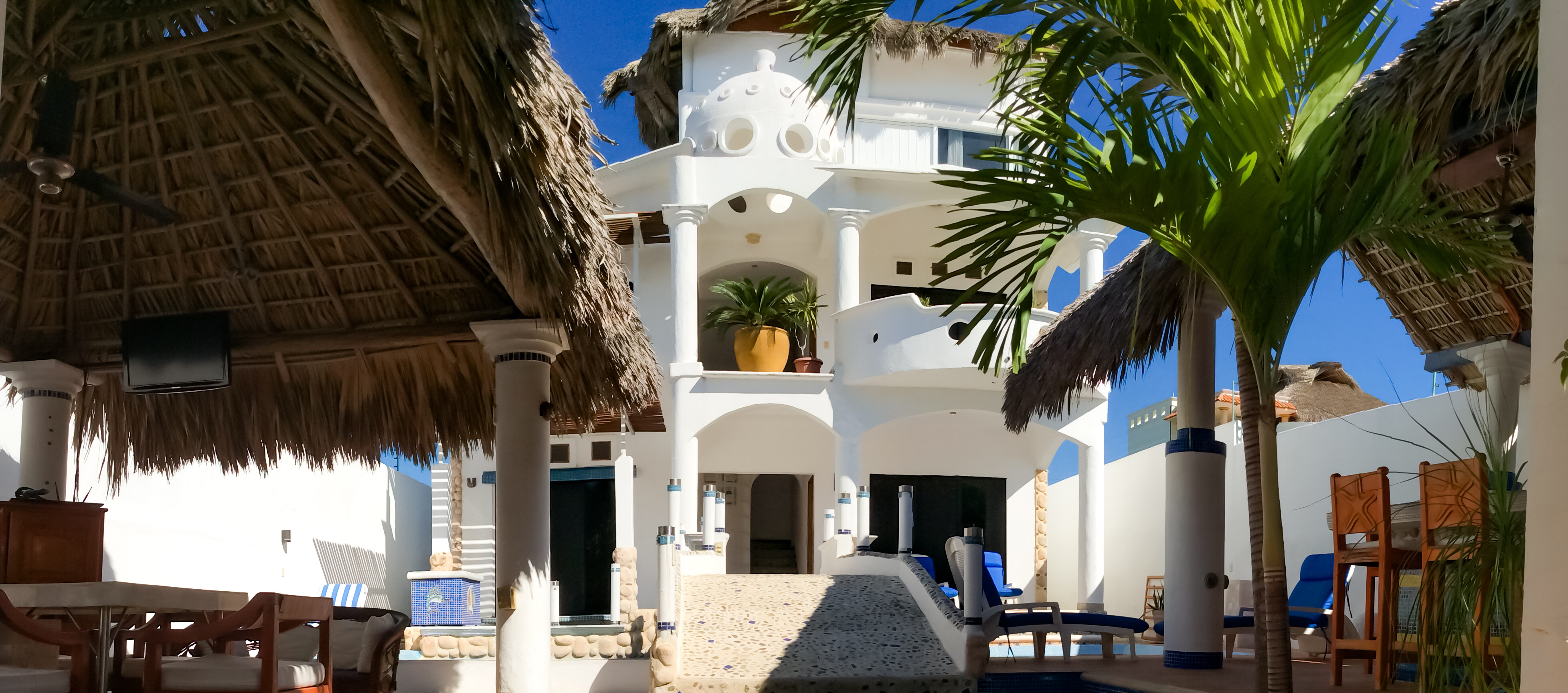 Blue View @ Quinta Lili Boutique House Hotel - Boutique hotels for Rent in Puerto  Escondido, Oaxaca, Mexico - Airbnb