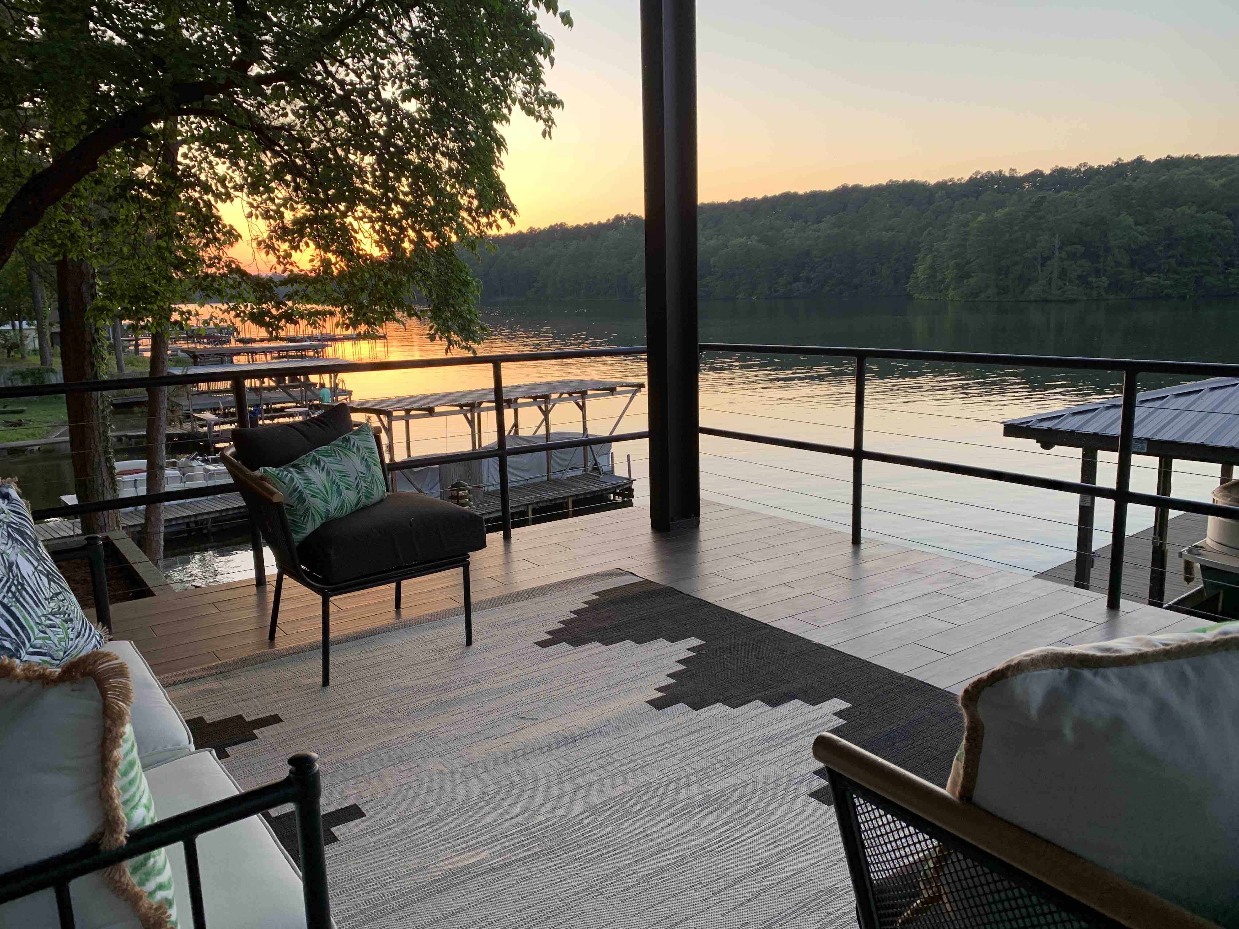 Can’t beat this view on Lake Hamilton, Hot Springs Cottages for Rent