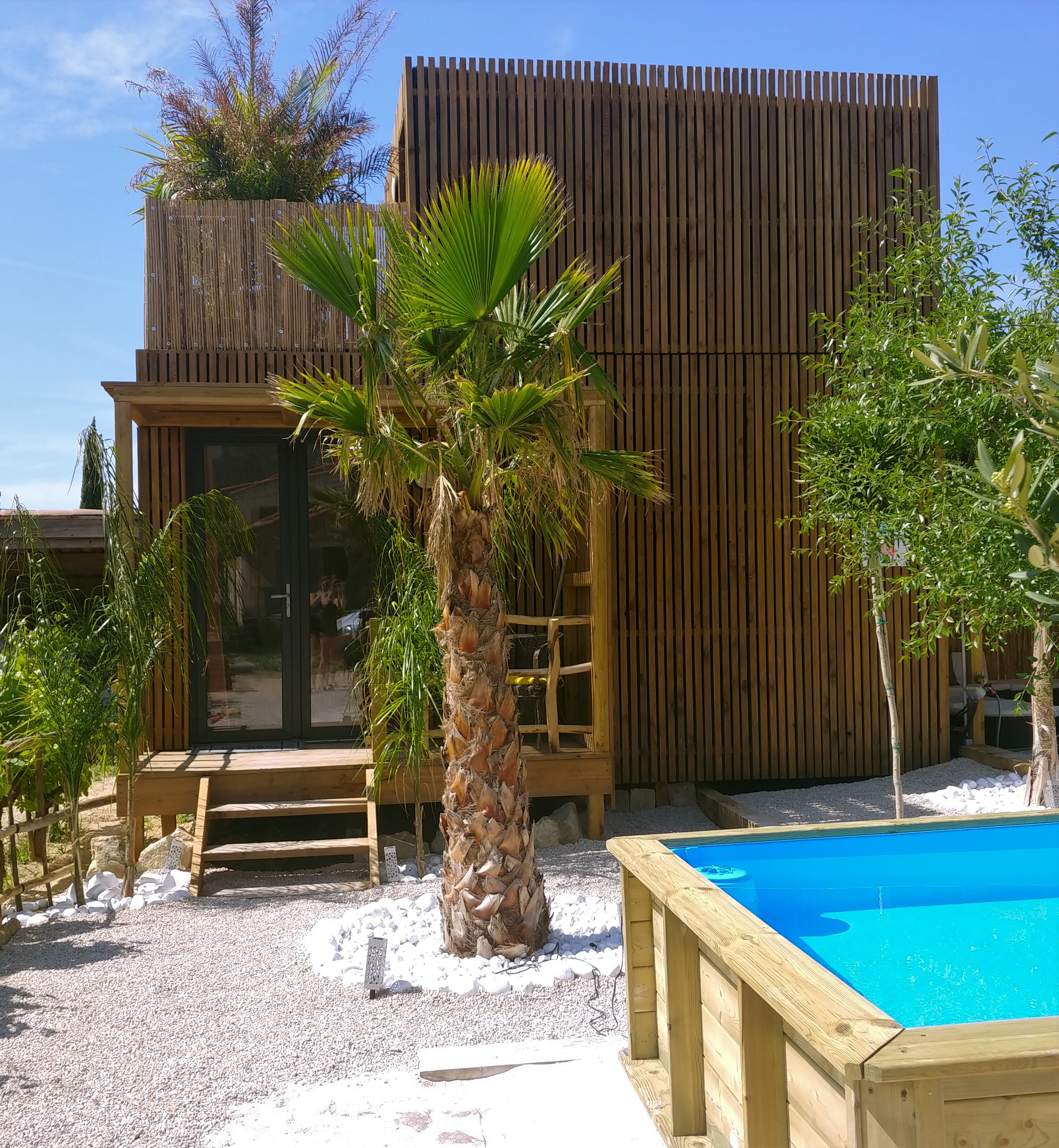 TIKI HOUSE