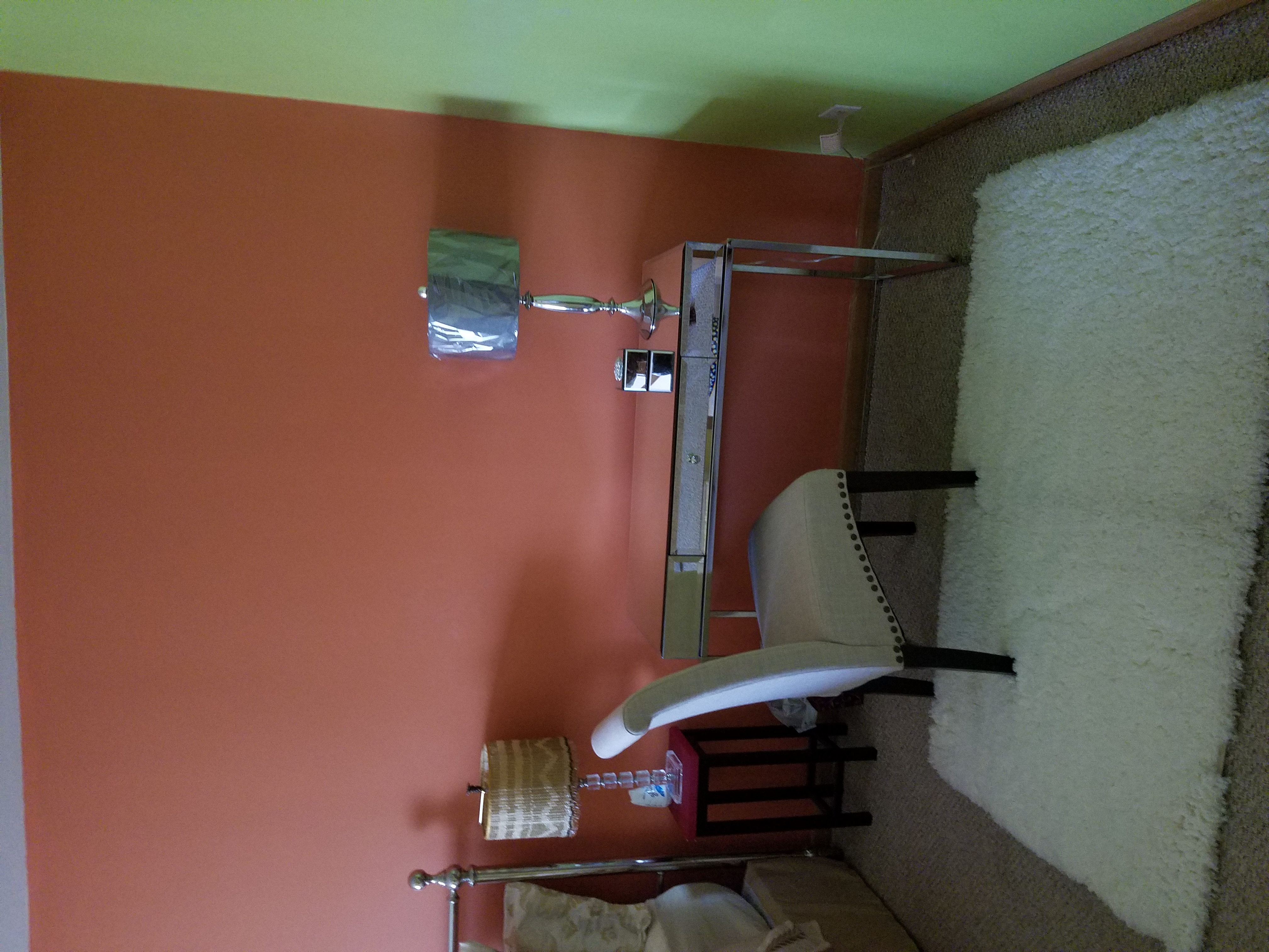 King Ahasuerus Suite in Grand Boulevard, Chicago