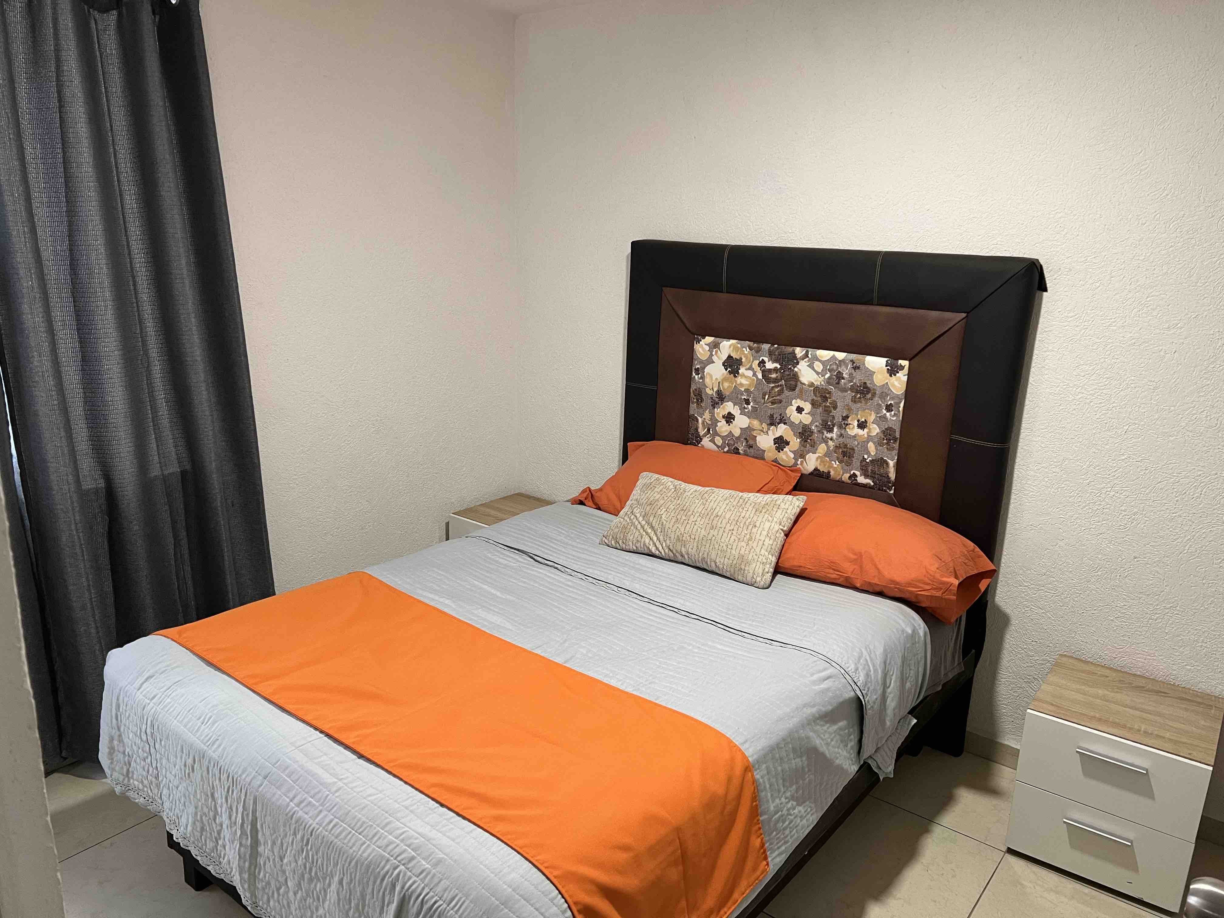 Gran departamento frente al Aeropuerto!!