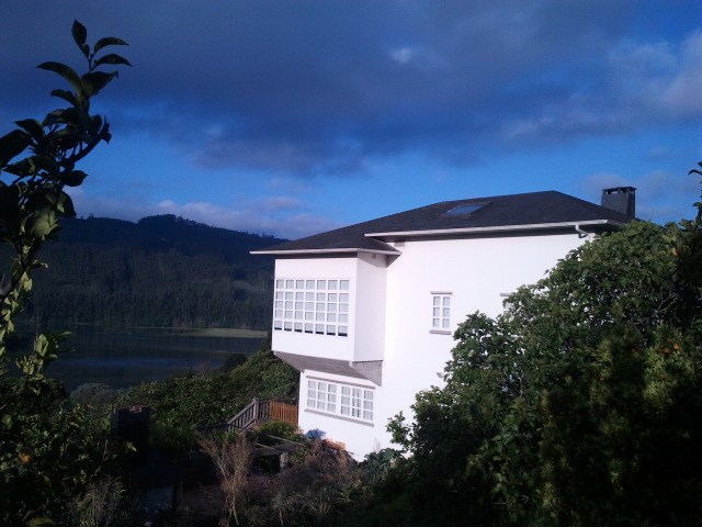 Paradise with a view of the bay