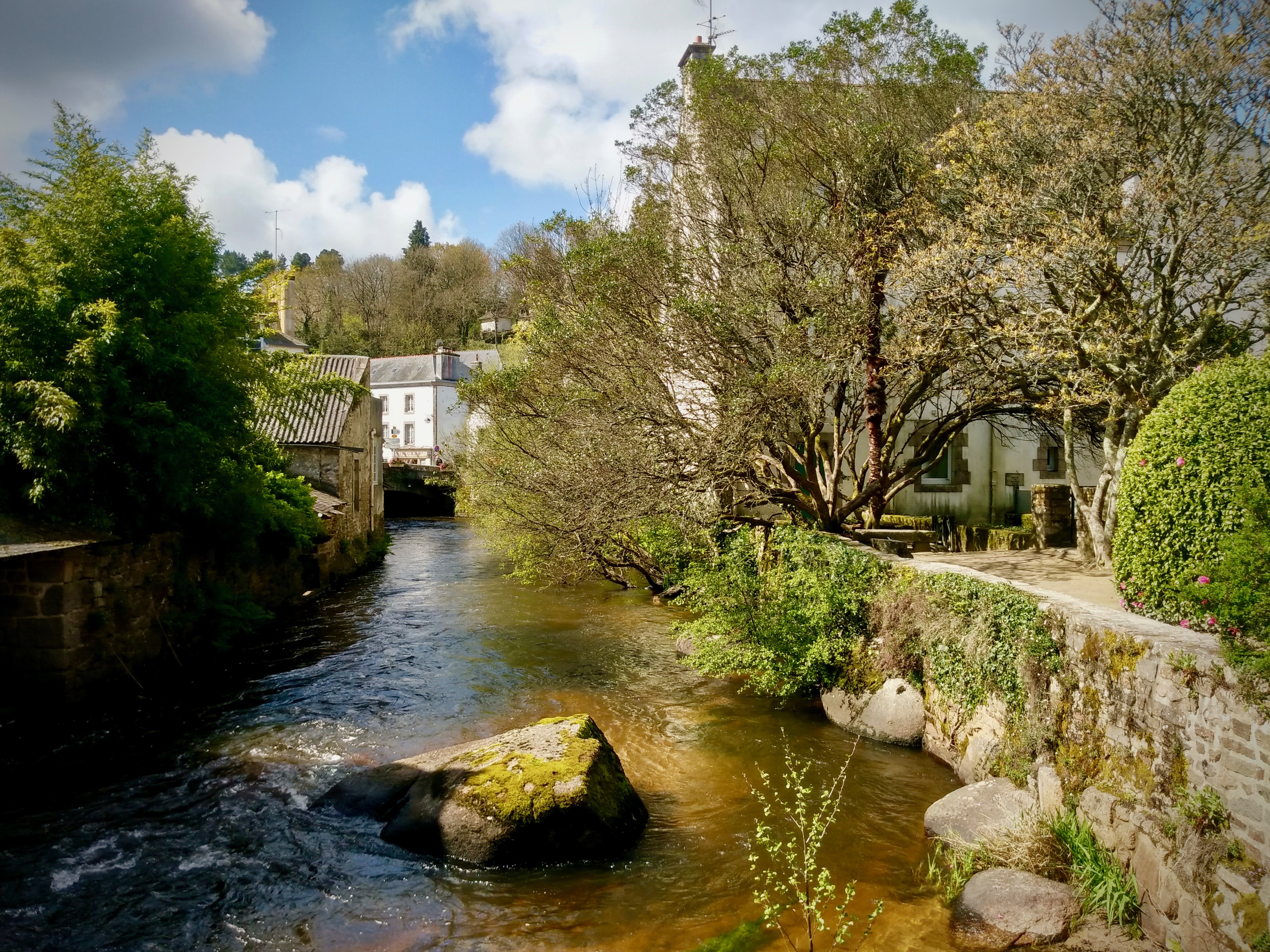 The small cottages of Pont-Aven, quiet and bright