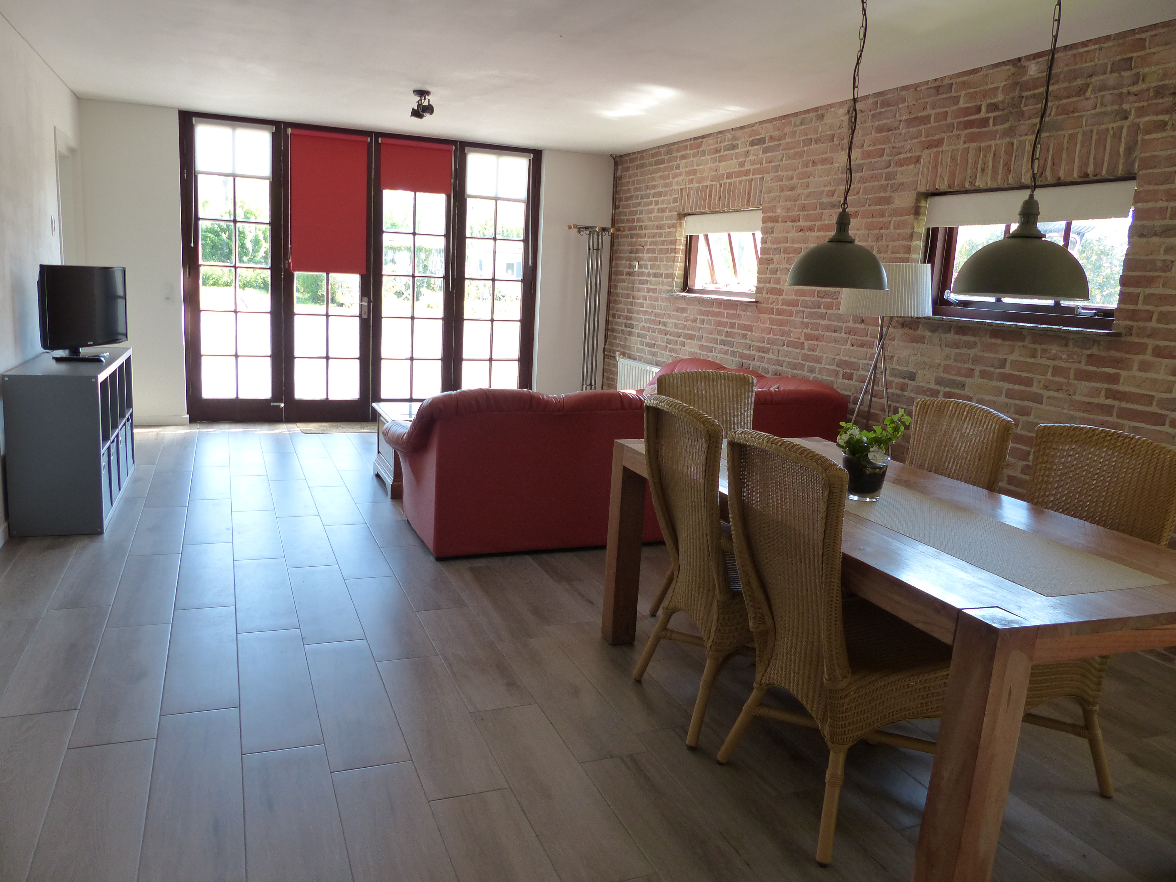 Spacious apartment in an attractive location.