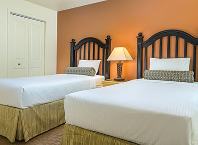 Two-Bedroom Deluxe Condo on Tropicana Avenue! in Unincorporated Areas, Clark County Nv