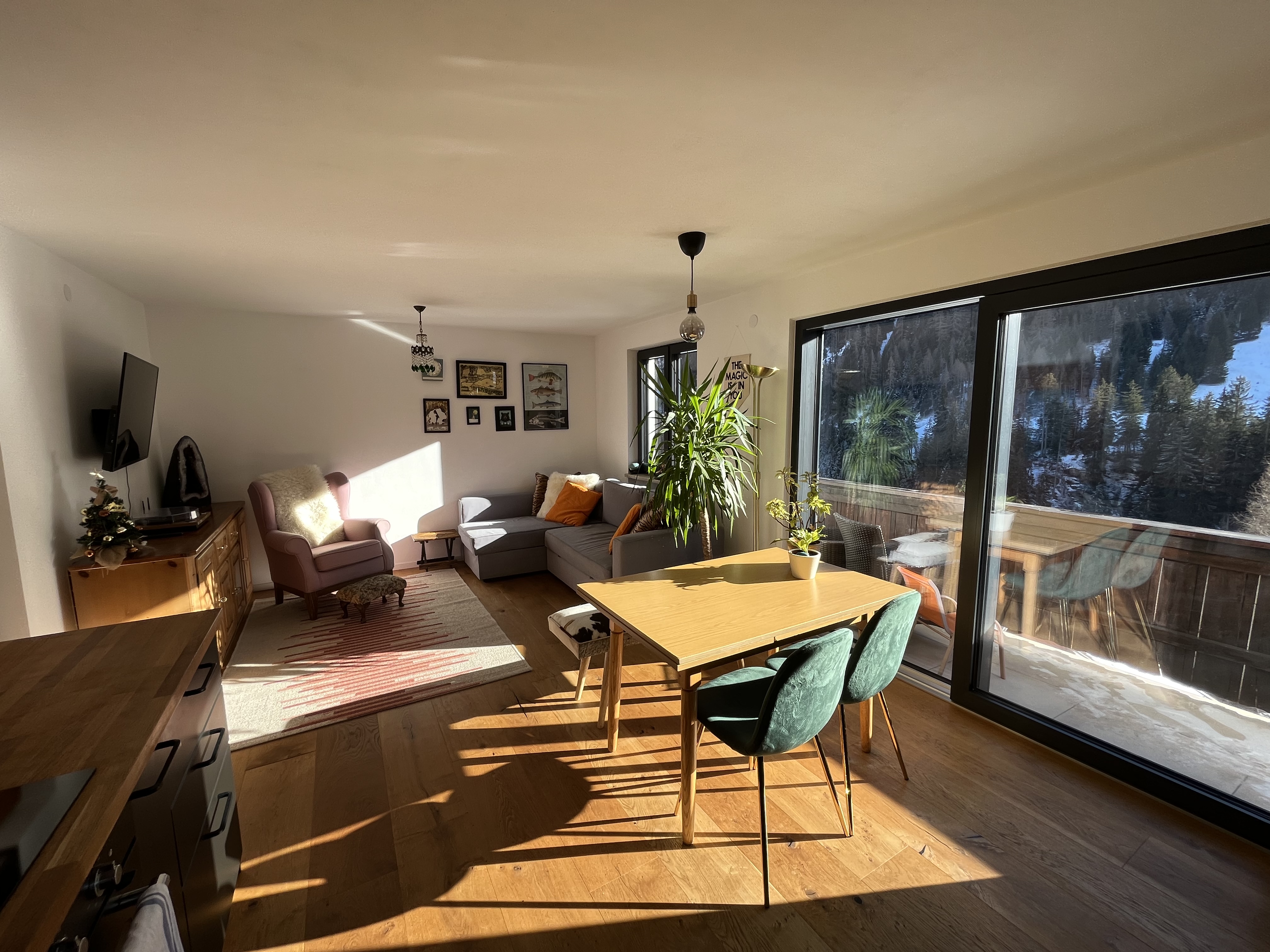 Mountain Home-incredible views-close to Ski lifts