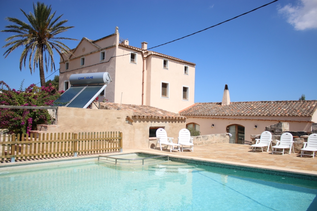 Large country house 1 km from the city centre in Ciutadella de Menorca, Menorca