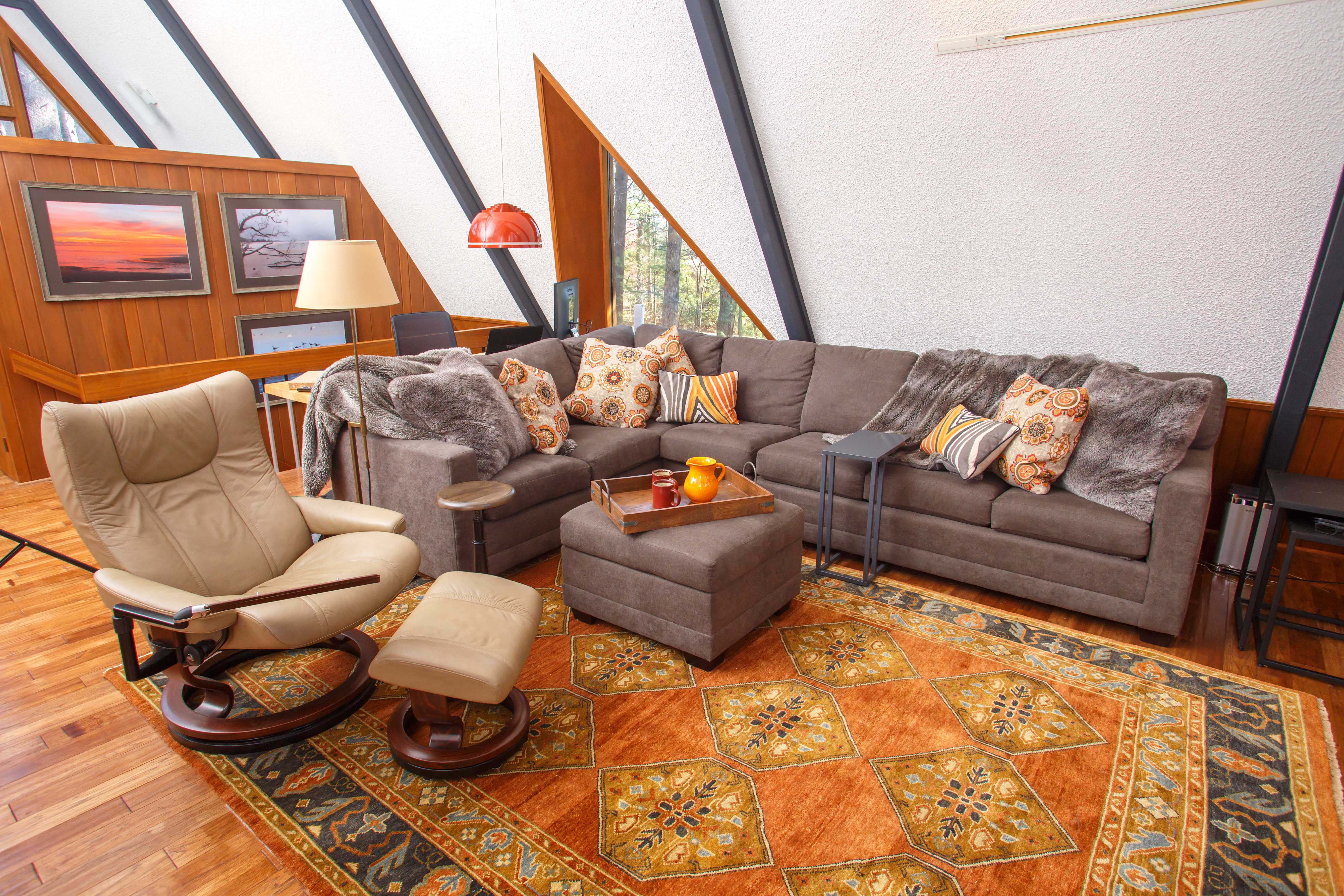 Treehouse / AFrame Houses for Rent in Mills River, North Carolina