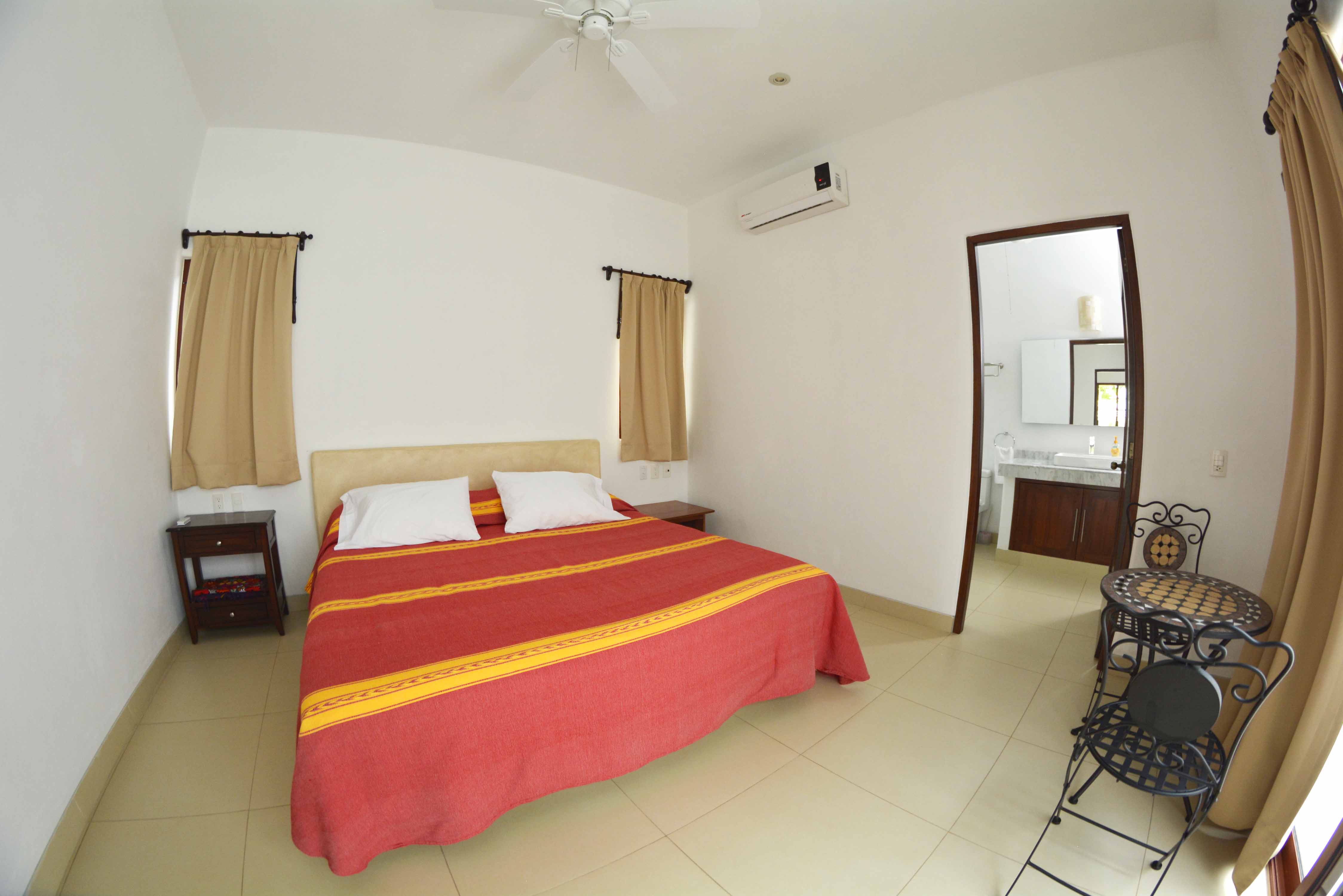 Casa Luz de Luna en Zihuatanejo Apartments for Rent in Zihuatanejo