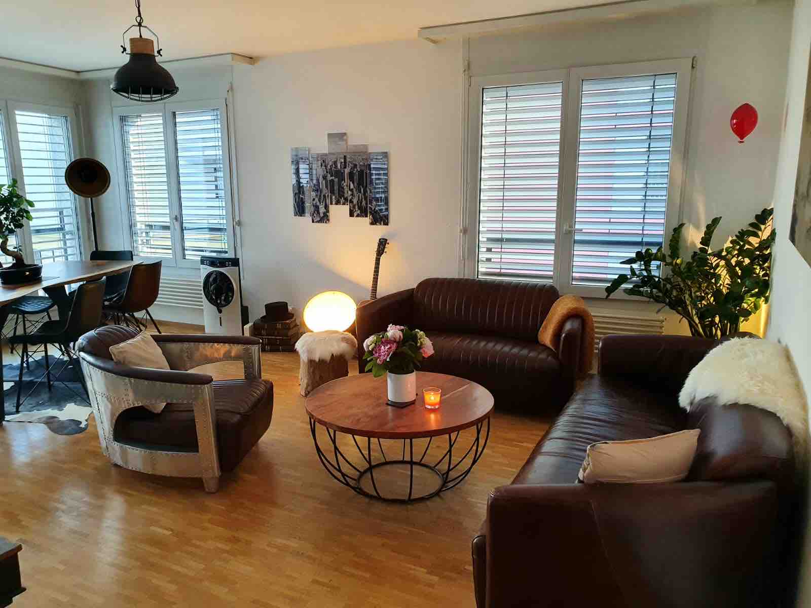 Sunny room in fantastic apartment in Commune de Genève, Geneva