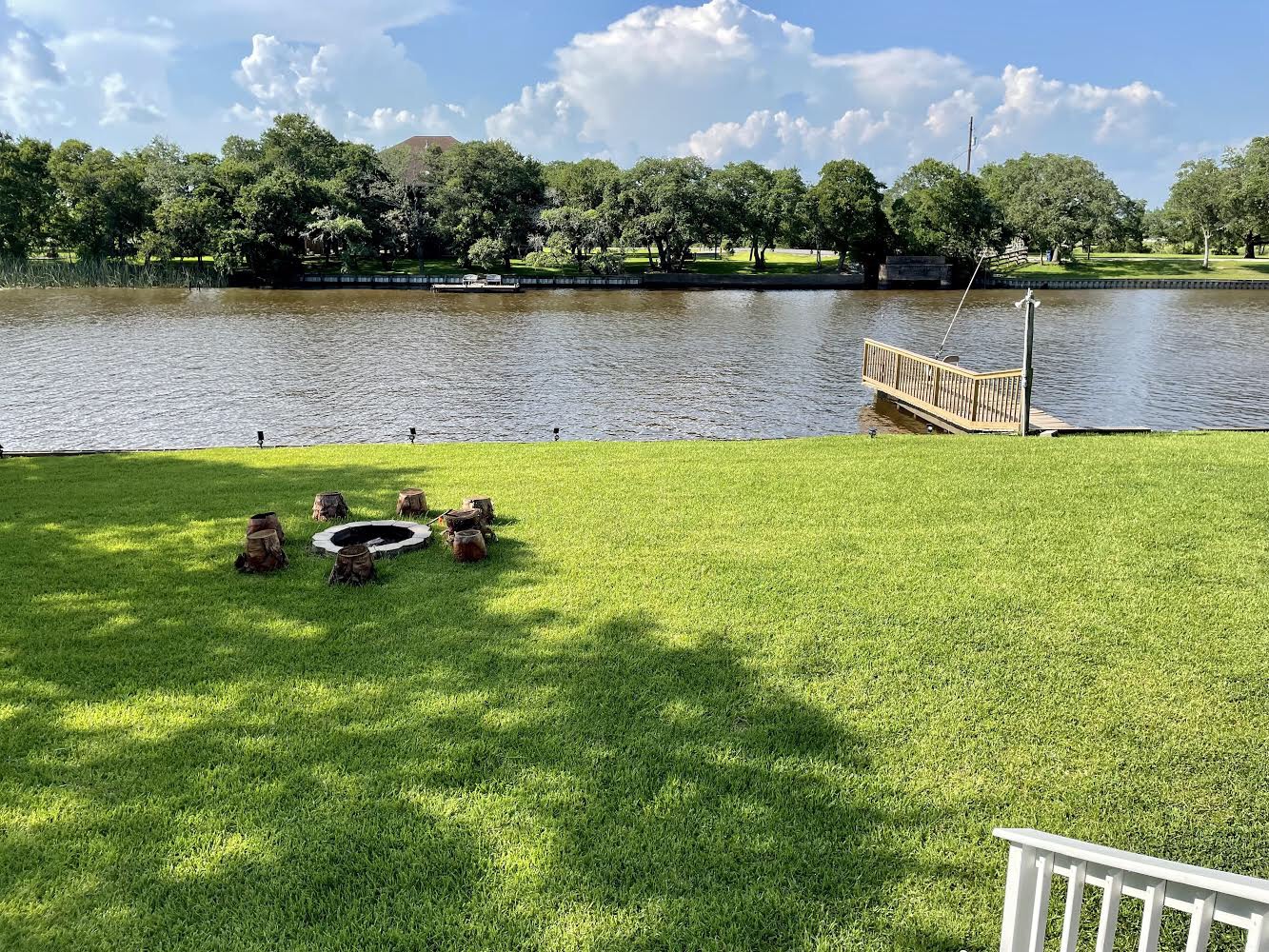 House on the Bayou Private Fishing 🎣 Near beach🏝 Houses for Rent in