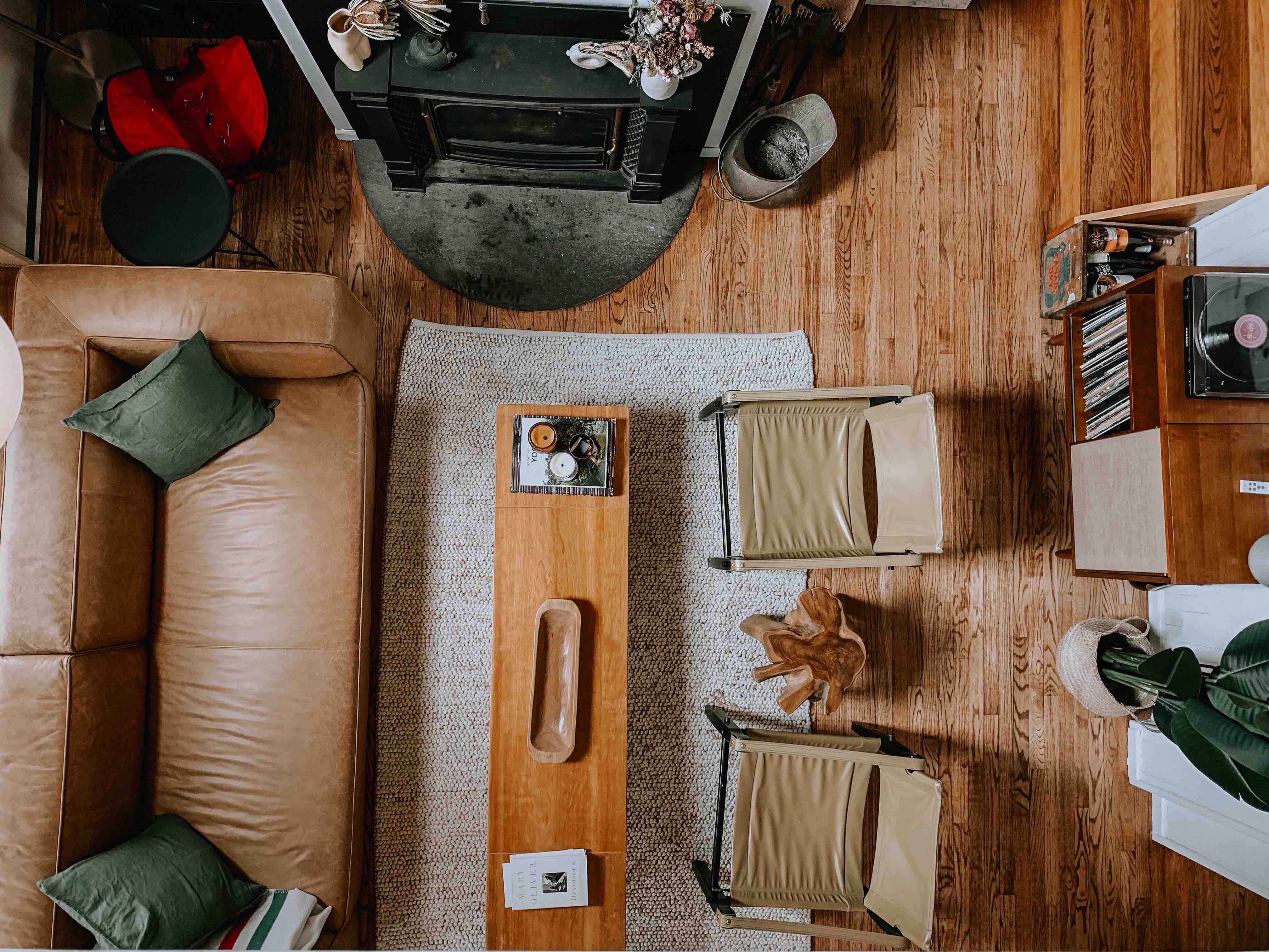 TheRoscoeHouse. Large modern, private & cozy cabin