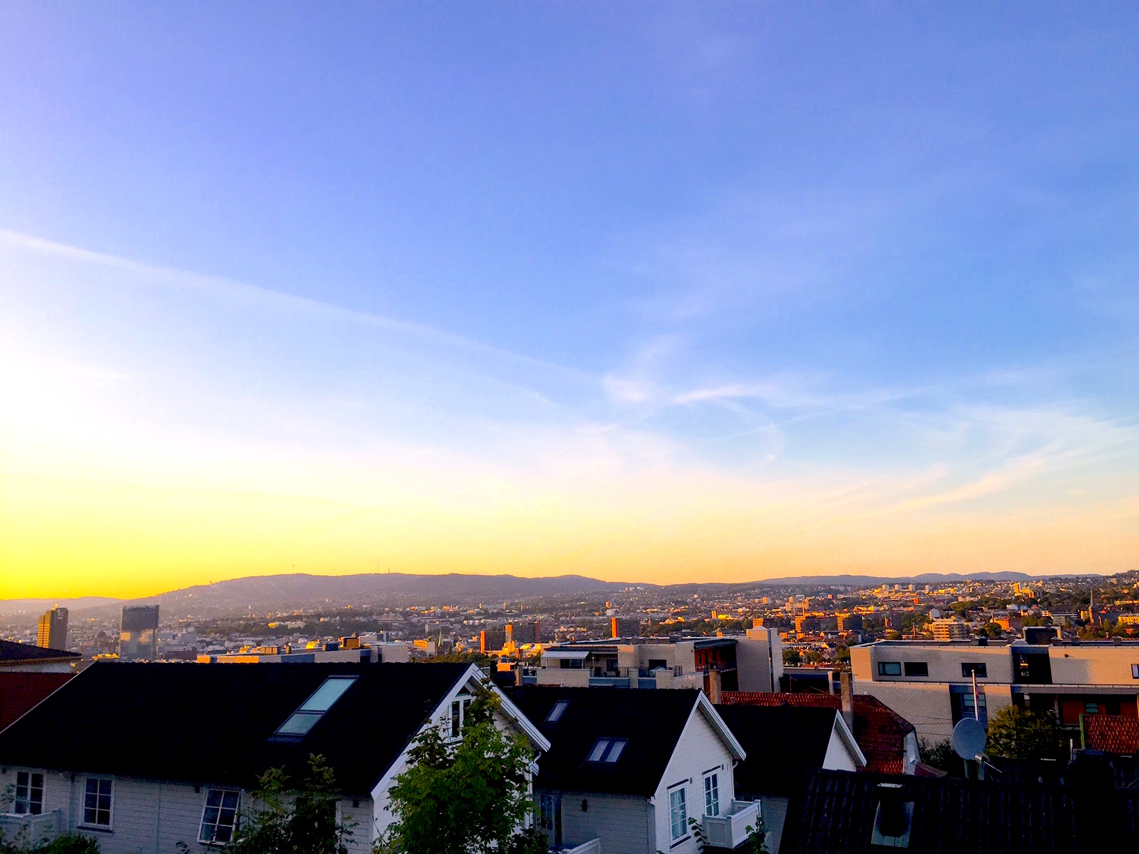 2 bedrooms, amazing view, close to The Old Town