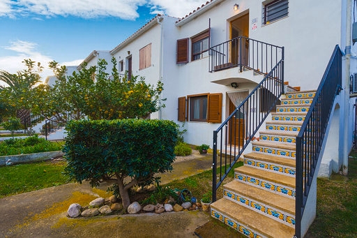 Beautiful Apartment with Garden and WiFi