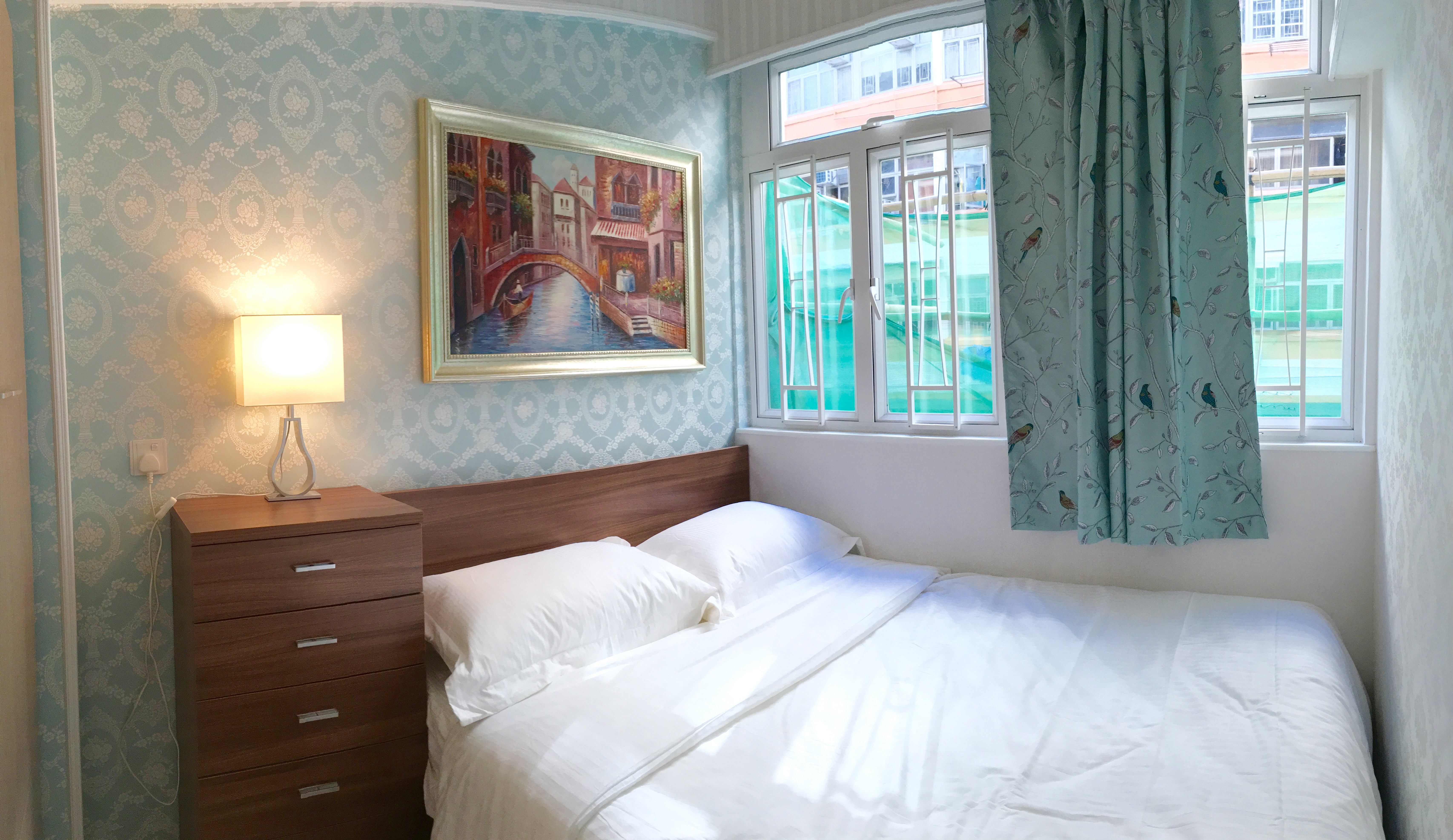 Mid Town Mong Kok Mtr 4 beds+2 baths