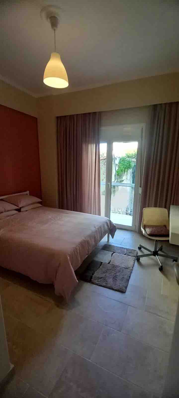 Small apartment next to Acropolis in ΘΗΣΕΙΟ, Athens