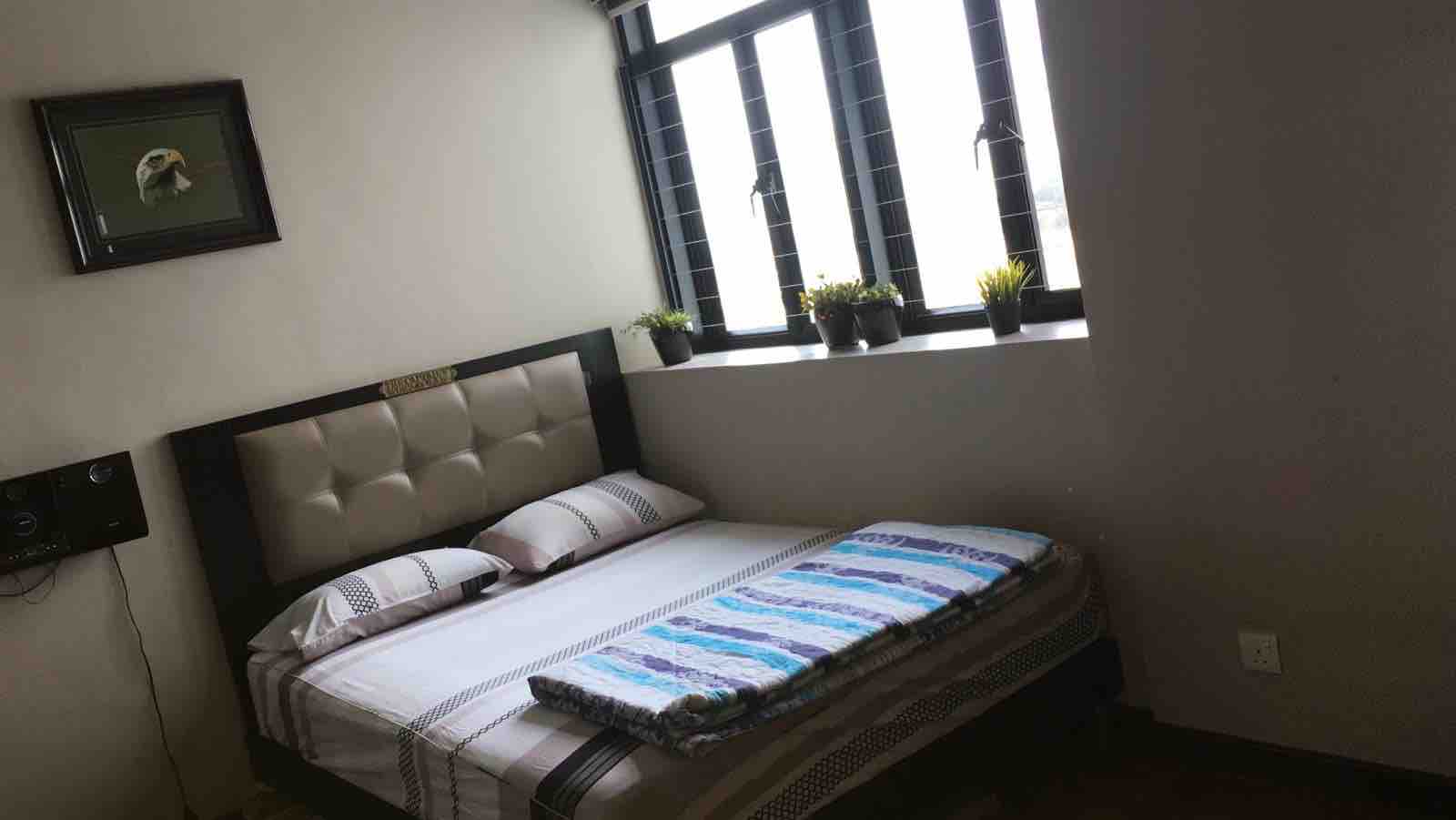 Good size private room #2