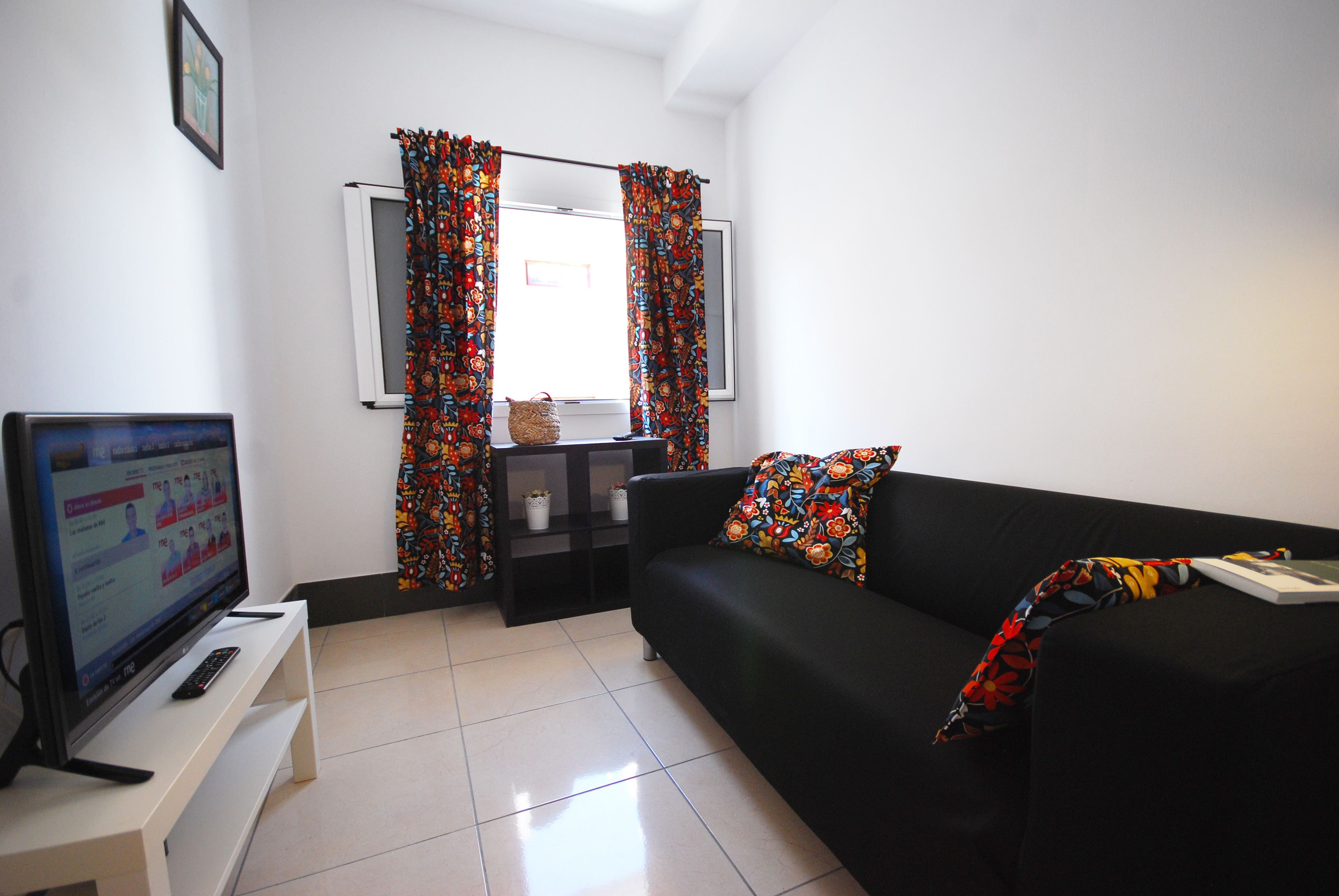 First floor apartment close to sea promenade