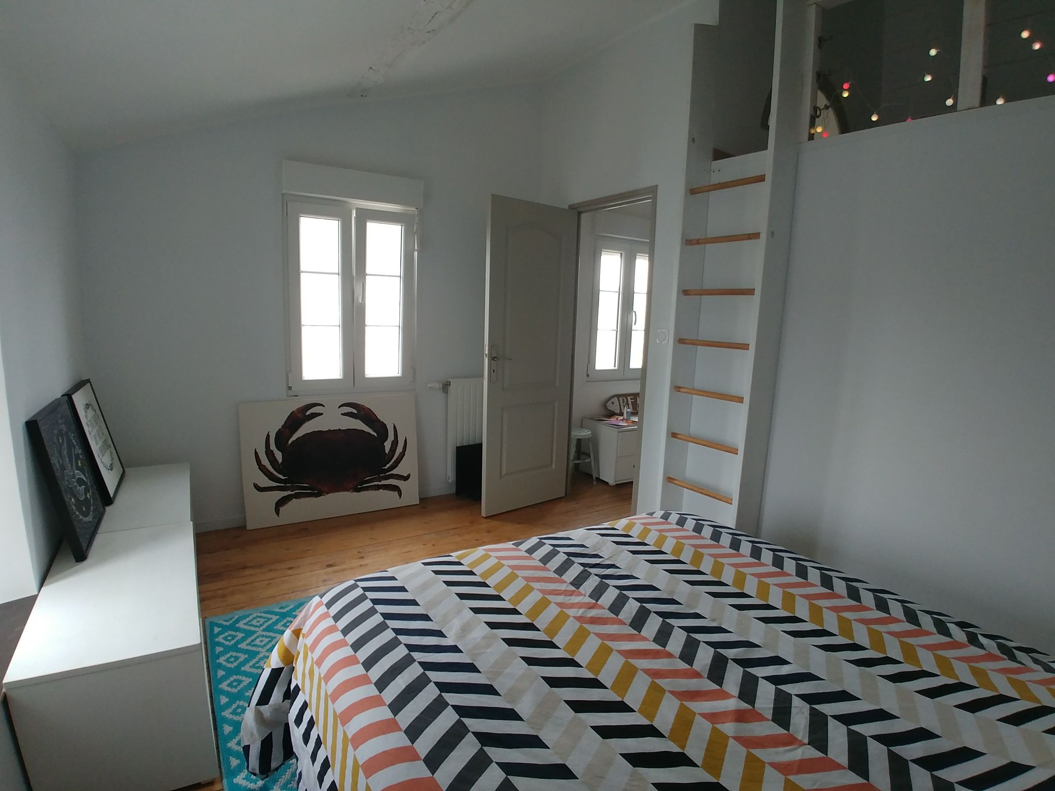 غرفة جميلة على السطح بإطلالة Airbnb