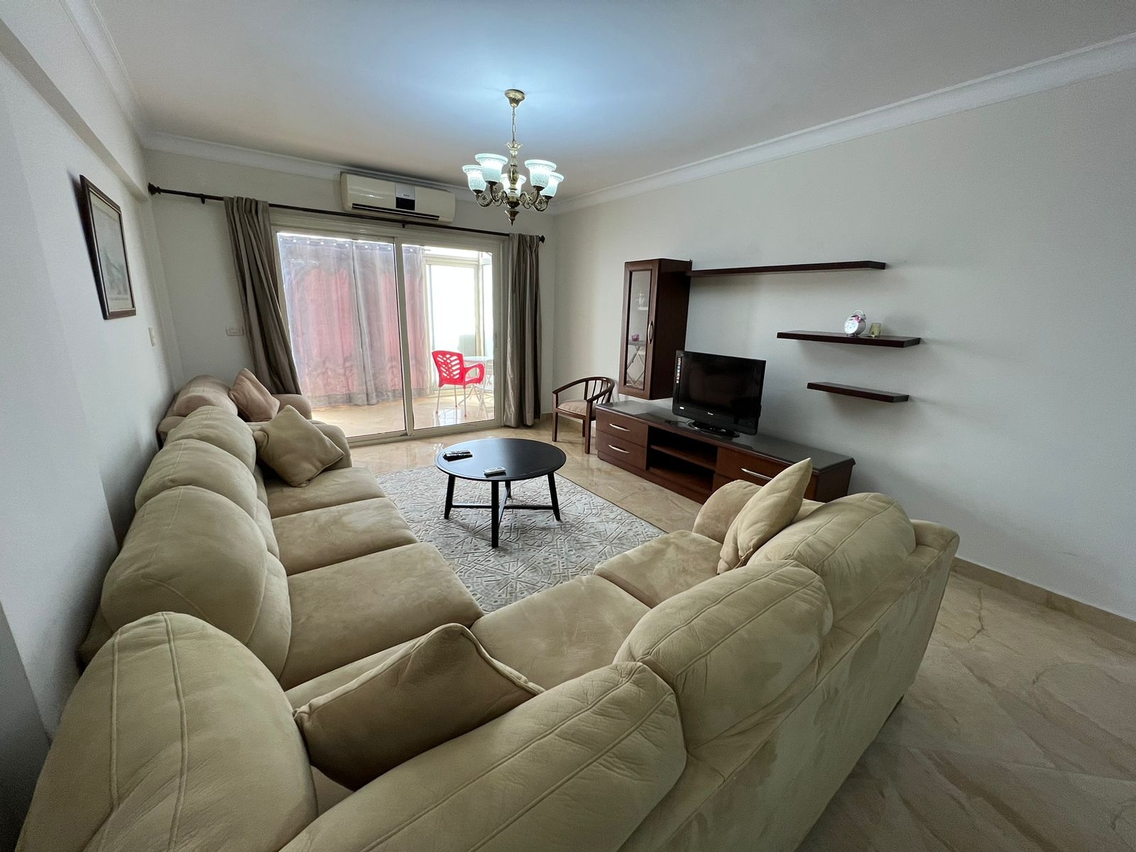 a cozy, luxurious apartment in a perfect location