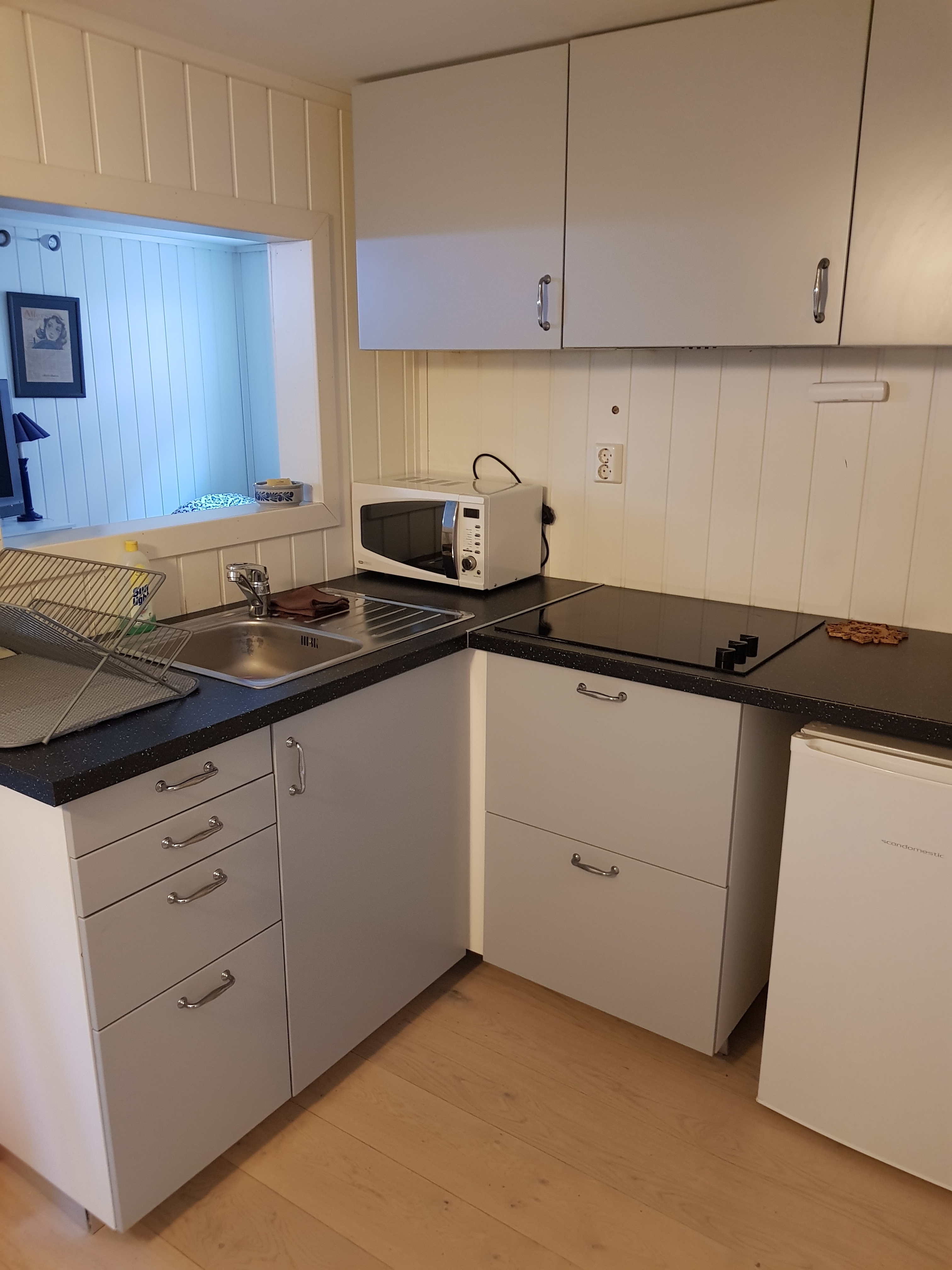Functional small apartment central in Lillestrøm.