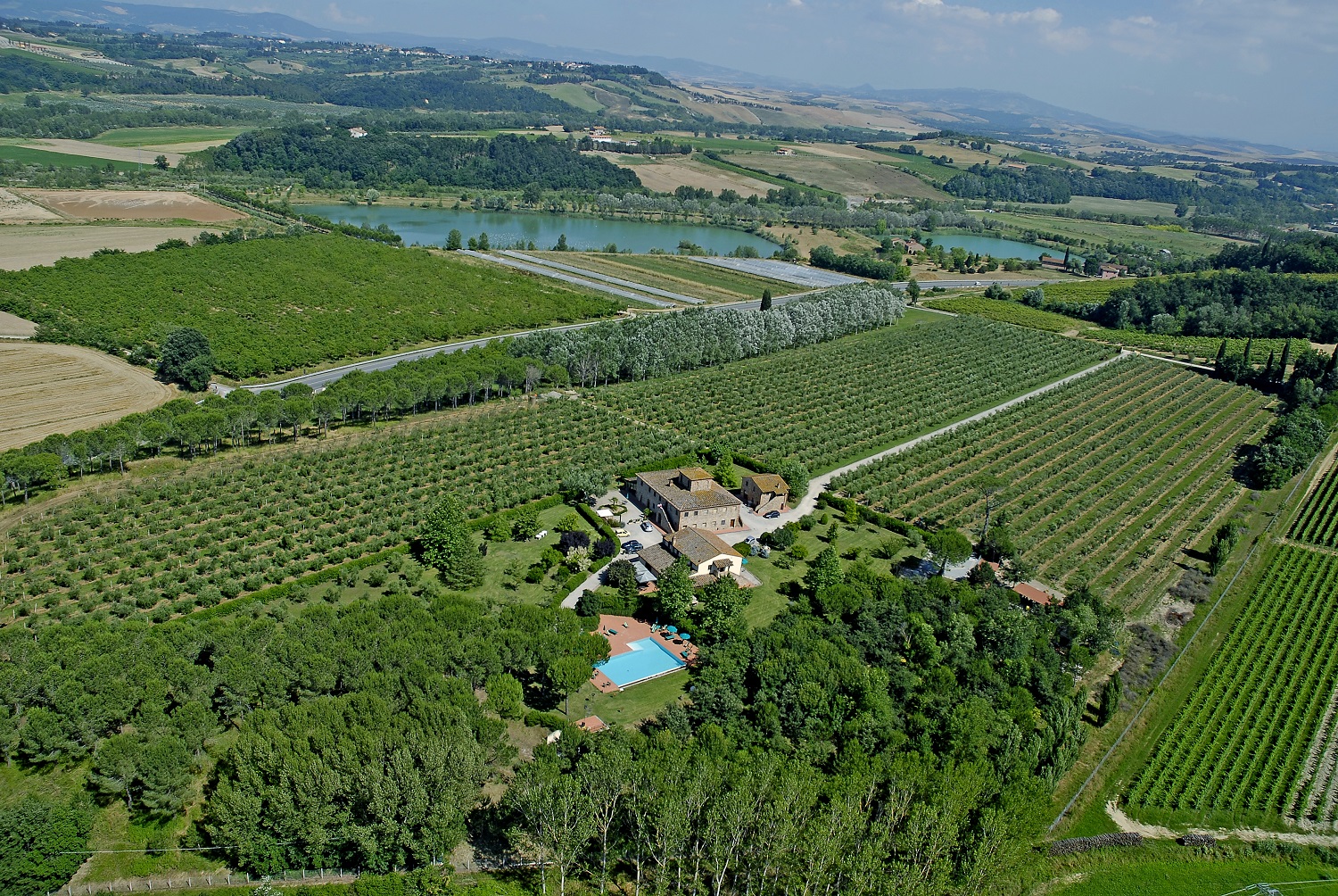 Rural Tuscany | Farmhouse with pool and restaurant