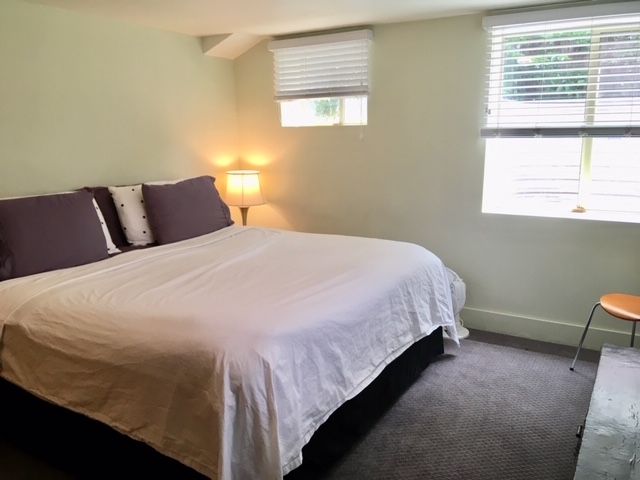 King Suite w/Full Bath Between City and Slopes! in Barnum West, Denver
