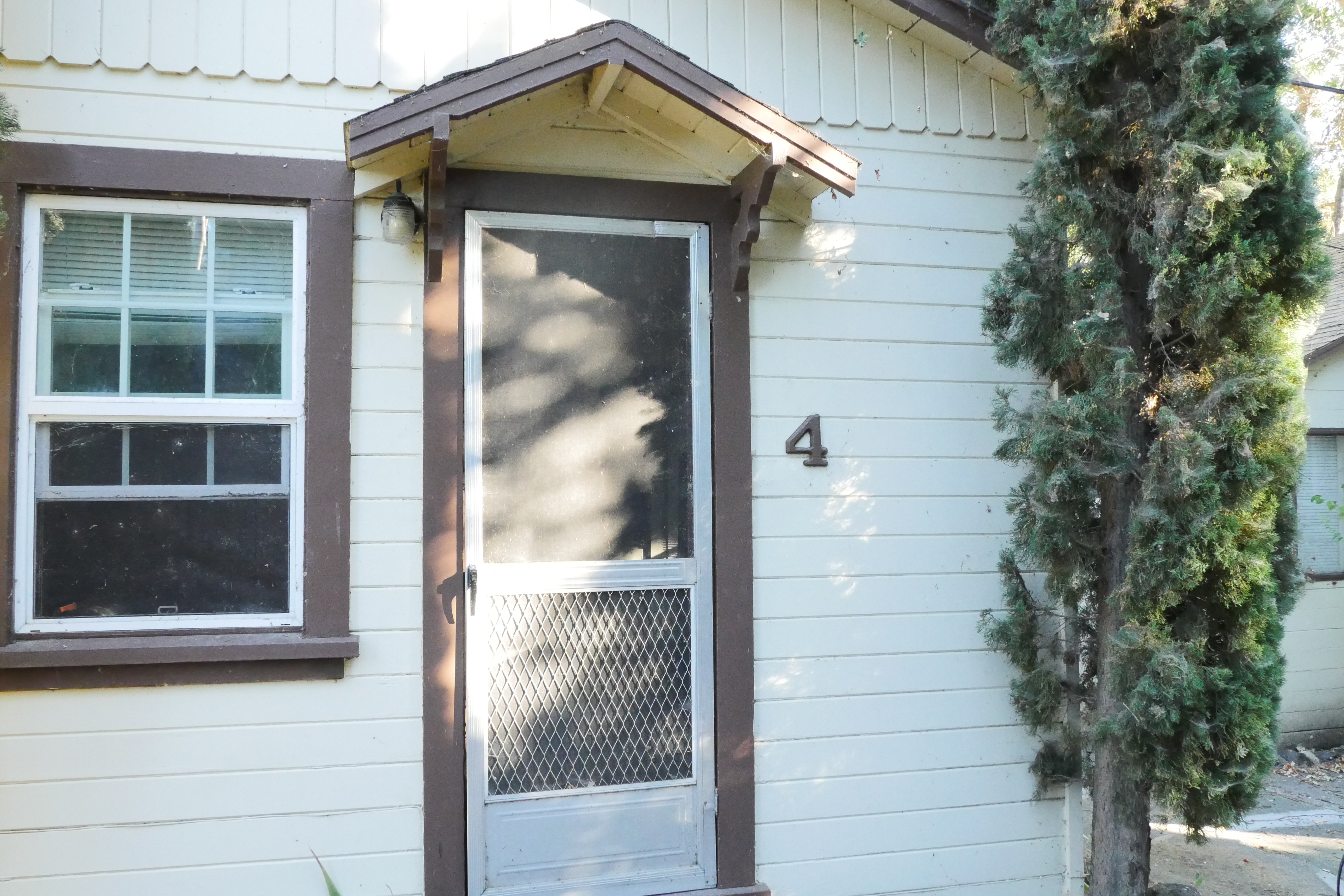 Cute studio by the lake