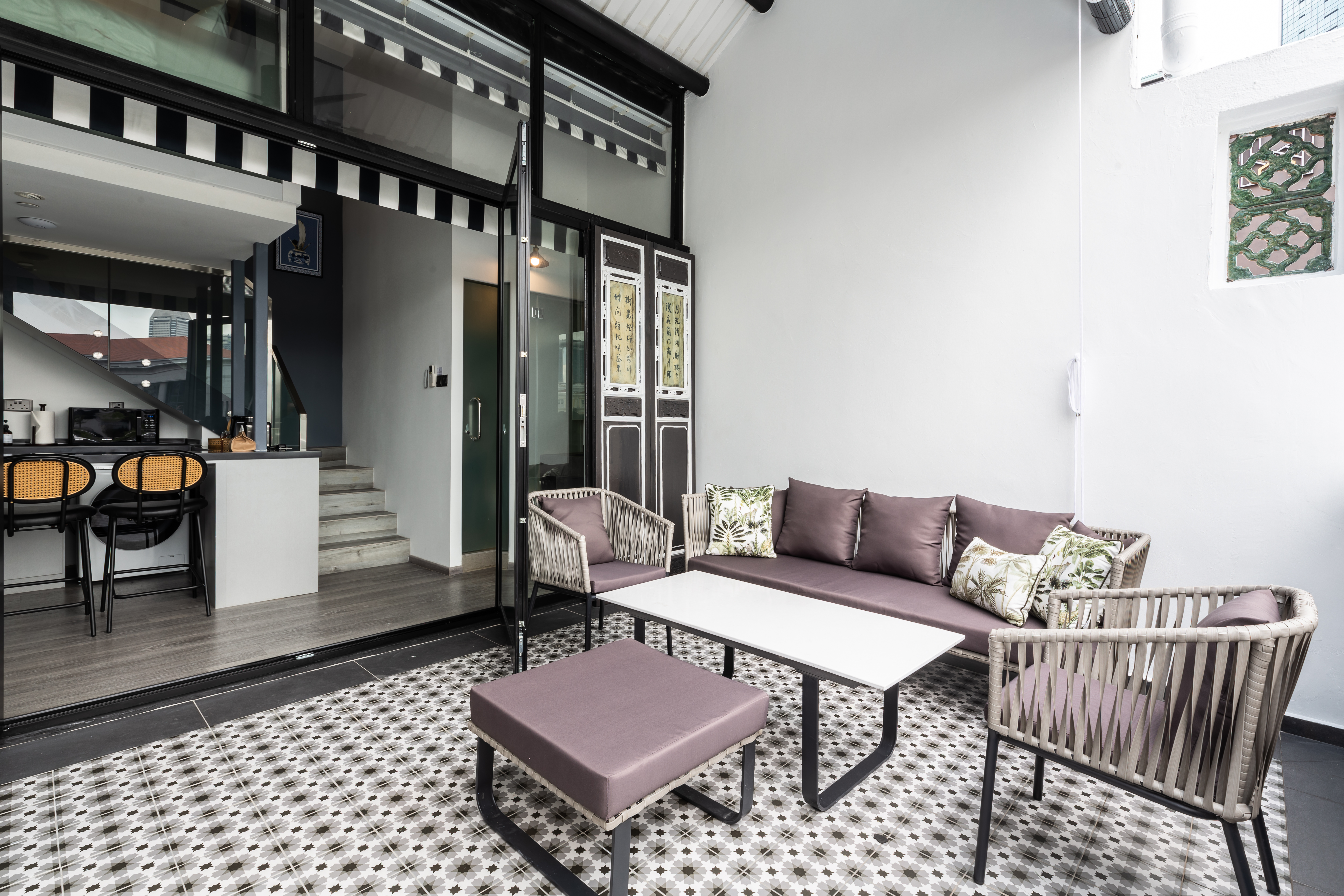 Raffles Loft (with DeluxeBalcony & iconic MBSView)