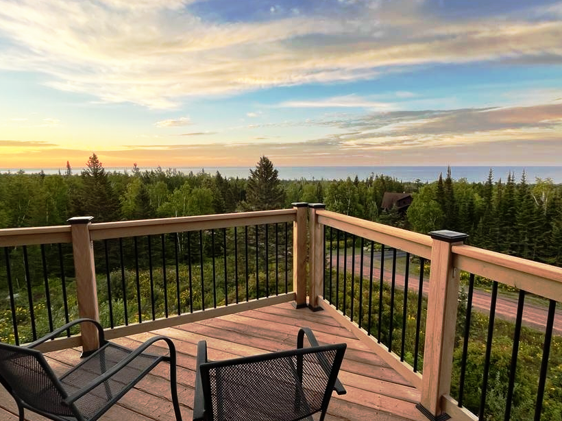 Lake views next to golf course, trails and wine!