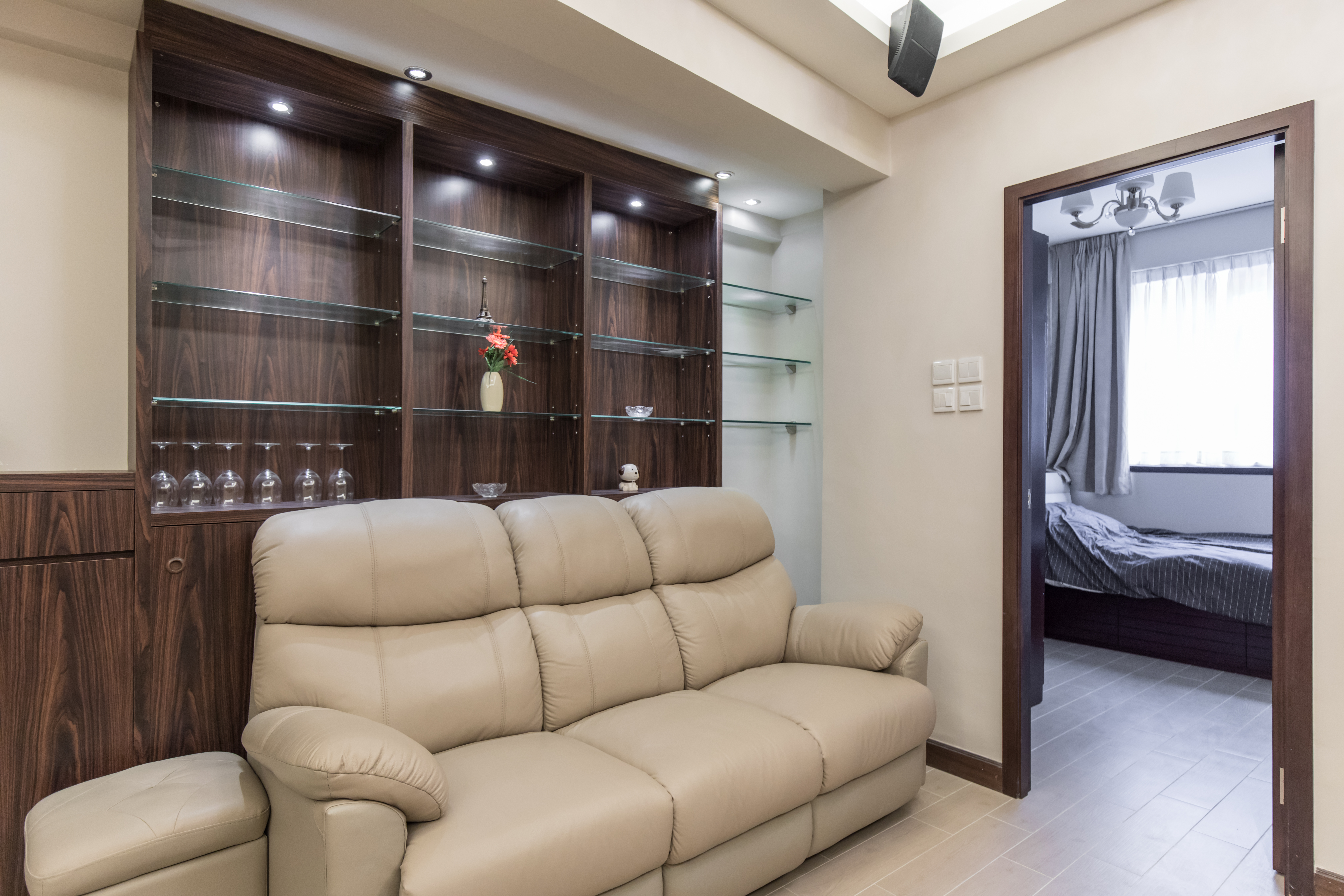 An apartment in the heart of city