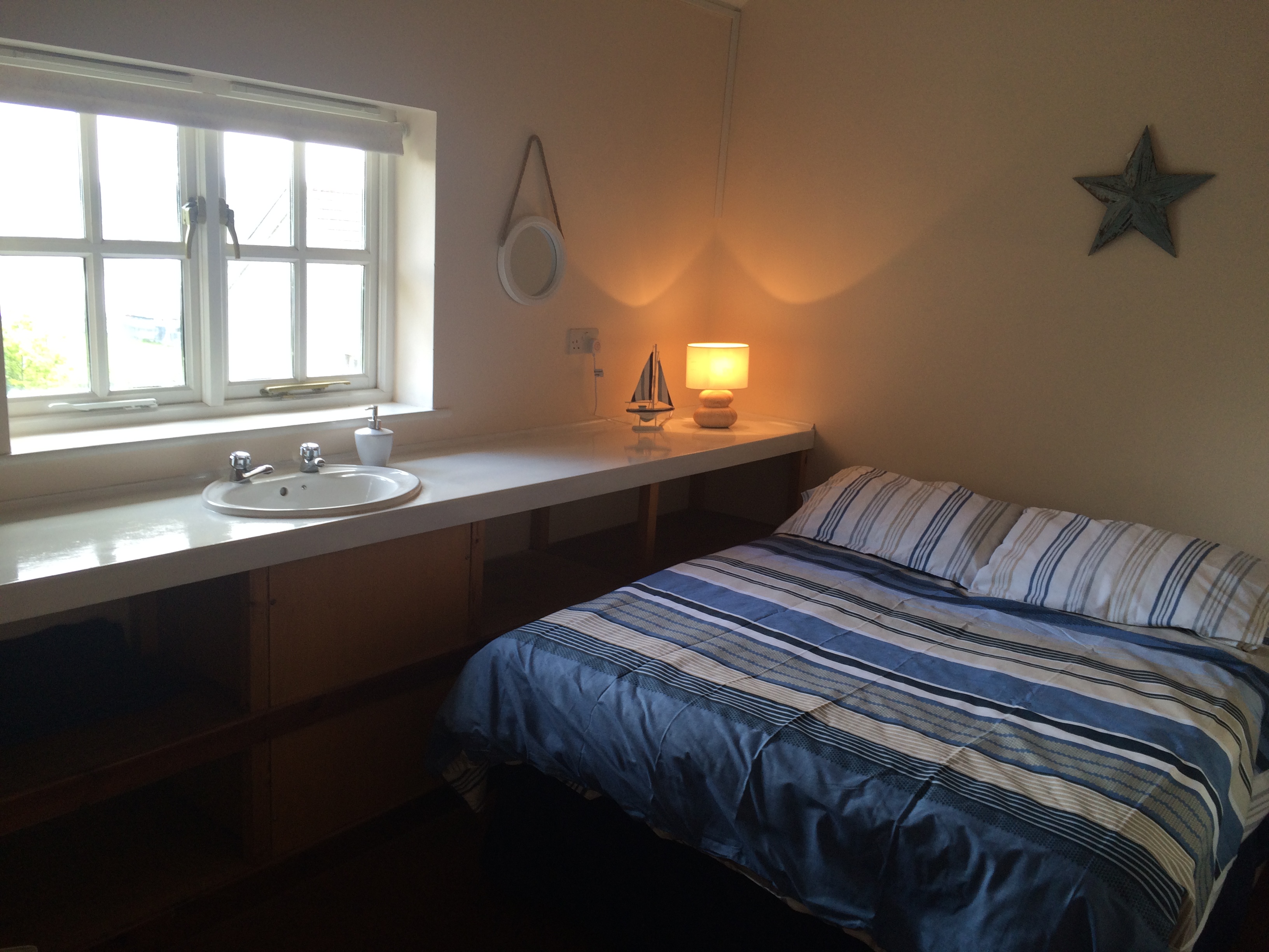 Llanion Cove Lodges. Drake House. Houses for Rent in Pembroke Dock