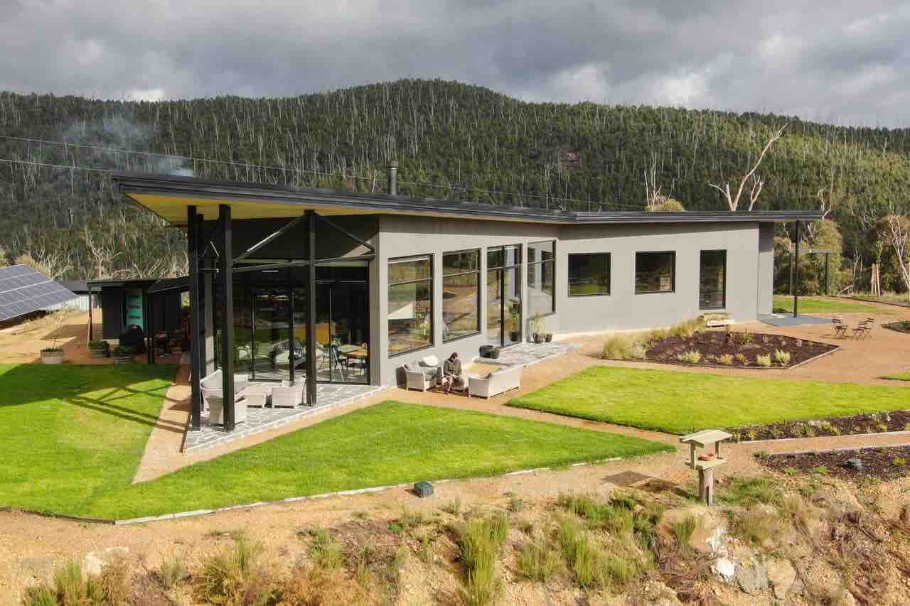 The Retreat at Mt Cathedral Houses for Rent in Buxton, Victoria