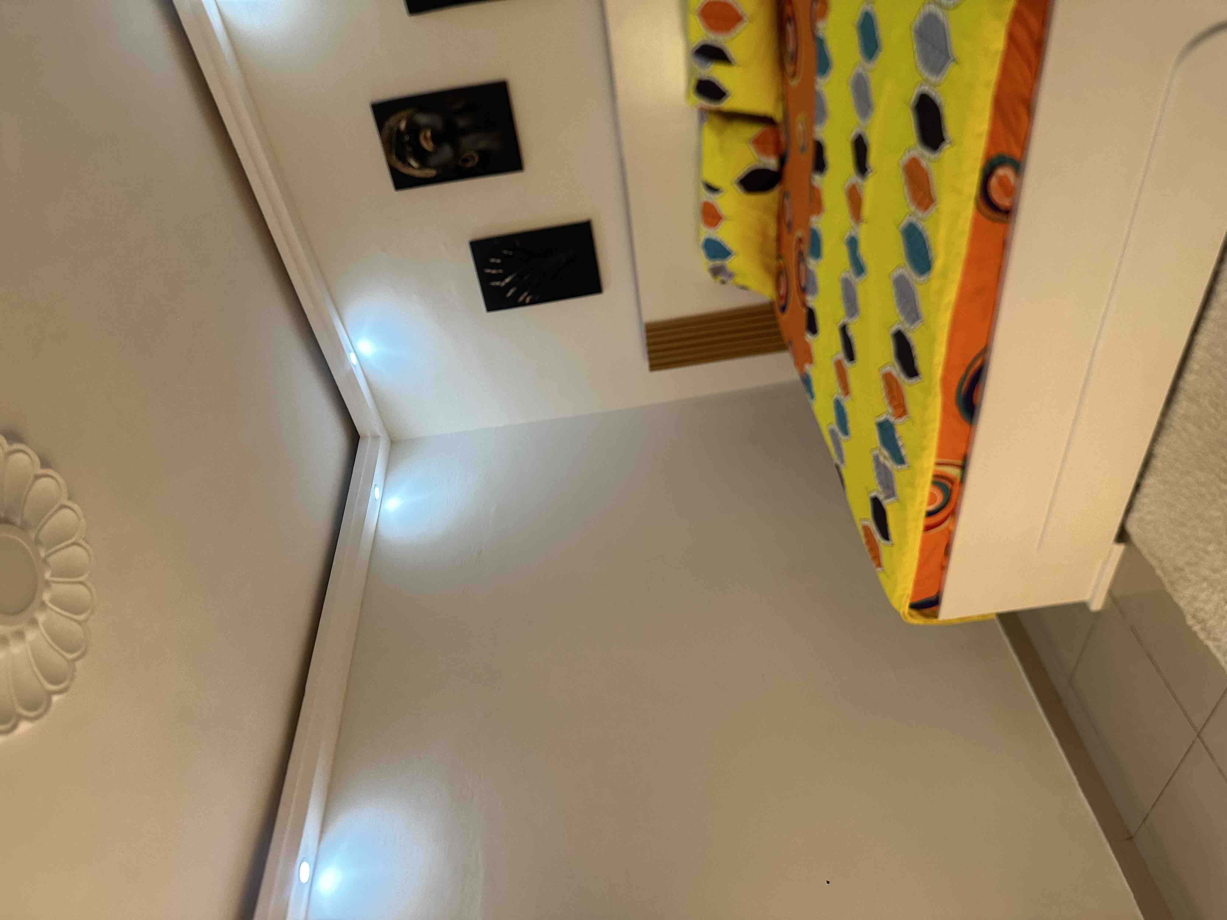 Two living rooms (3 rooms)