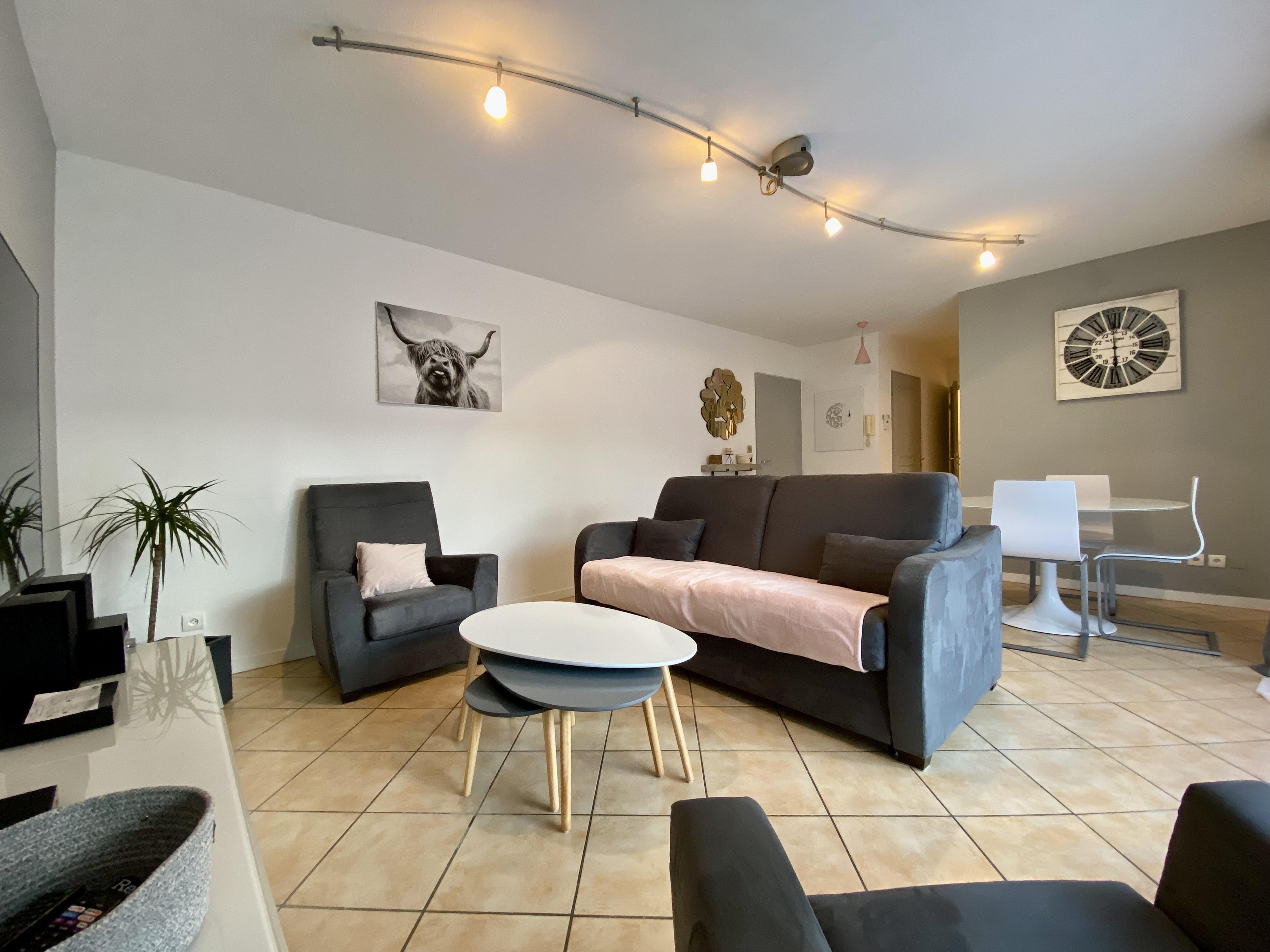 BAYONNE - T2 APARTMENT NEAR CENTER / TRAIN STATION