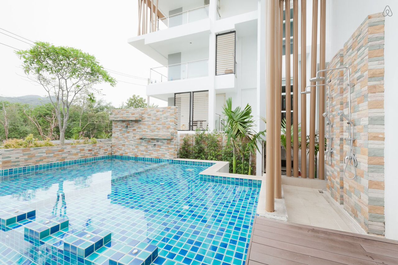 Comfortable spacious 2 bedroom condo in Kathu
