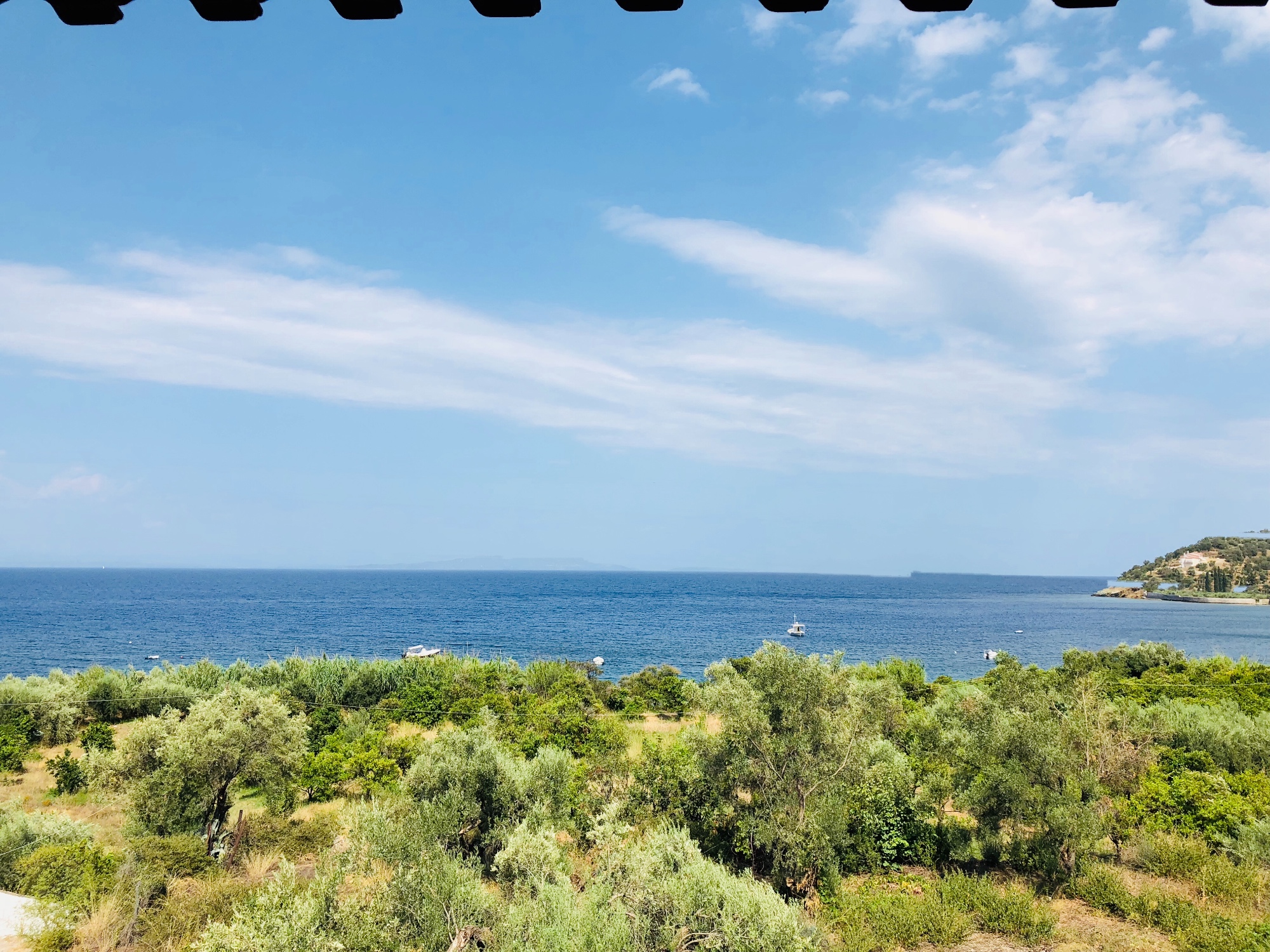 Bright and spacious 3 bedroom-Elena’s Vacation