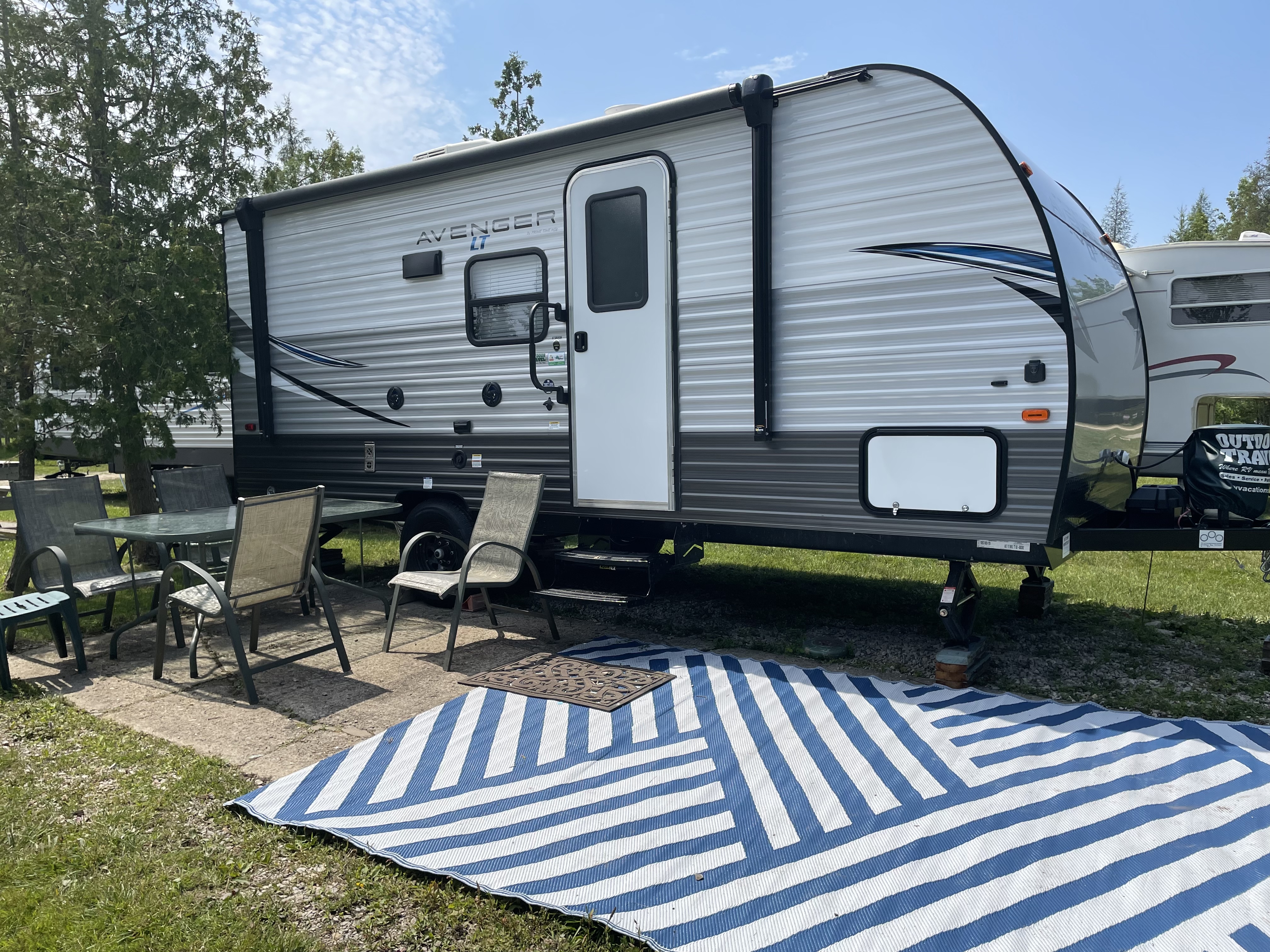 Cozy Camper Retreat 7