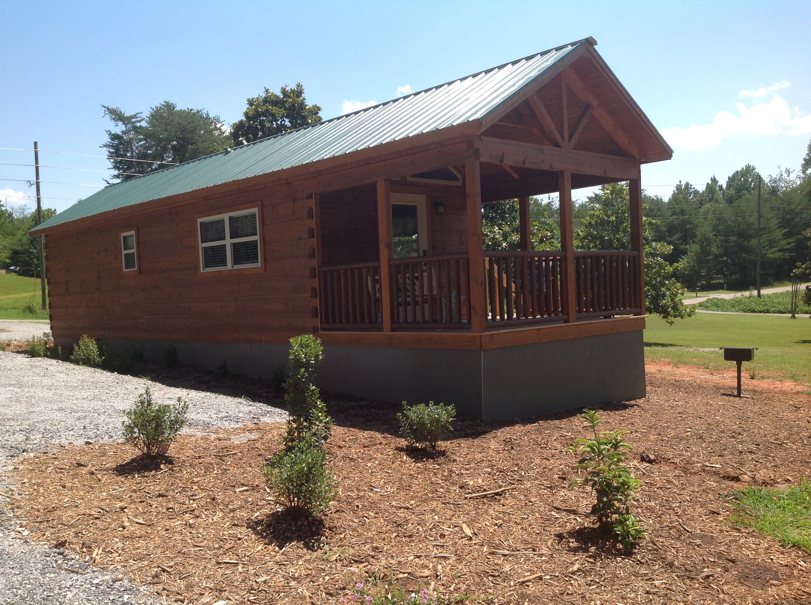 Foothill Cabins Minutes to TIEC Lake Lure Tiny houses for Rent in