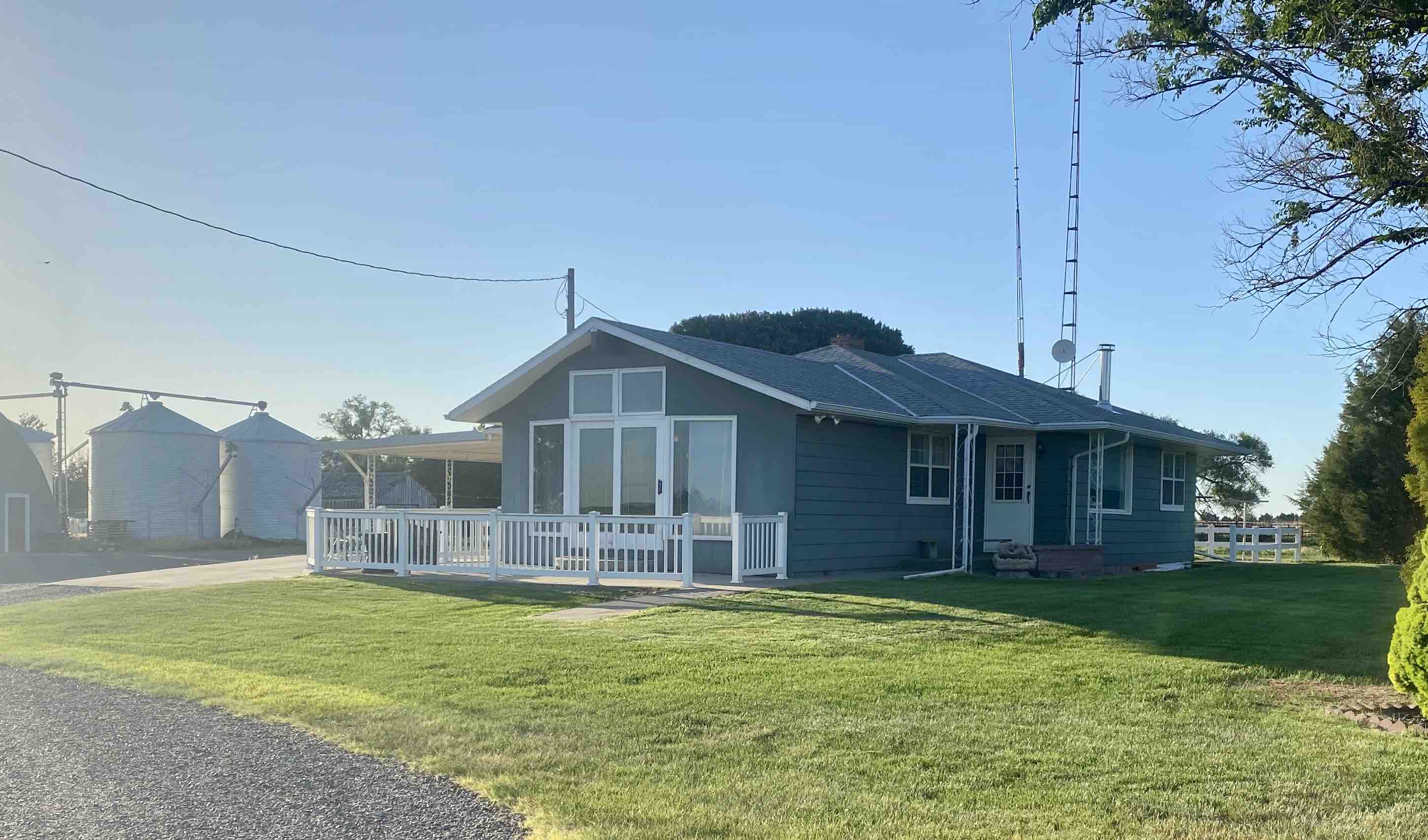 Cowboy Casa Houses for Rent in Imperial, Nebraska, United States