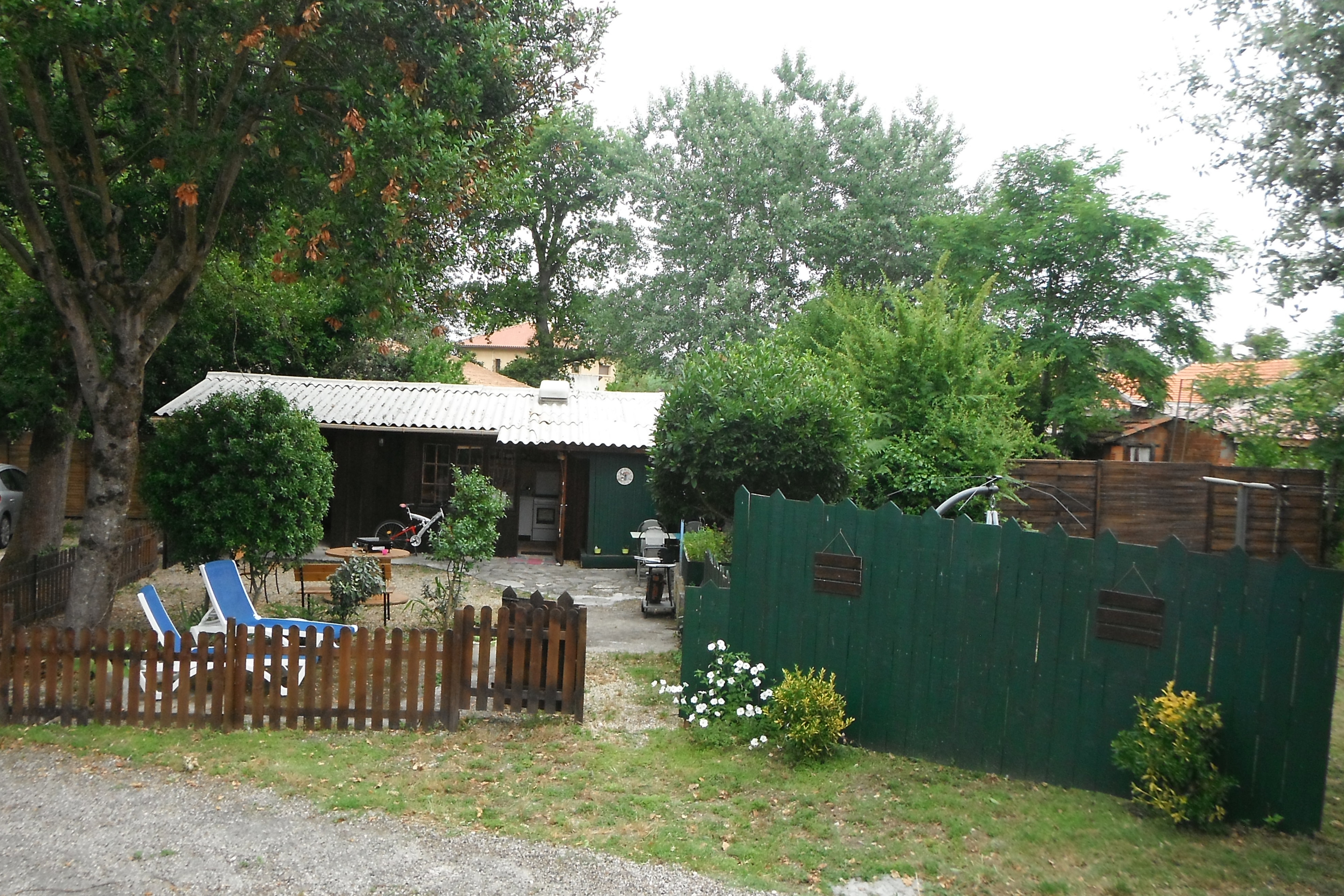 Pleasant chalet of 52 m²  in Verdon- sur-mer