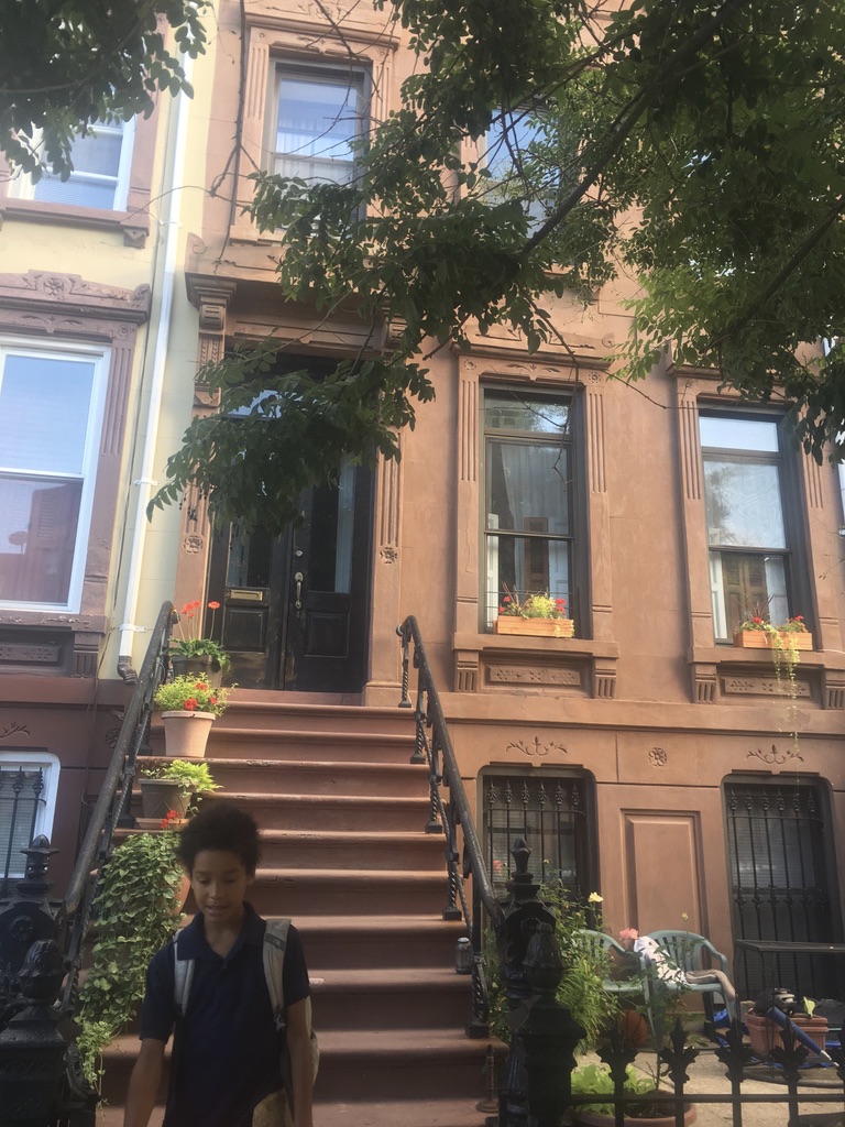 Classic Brownstone Private Suite