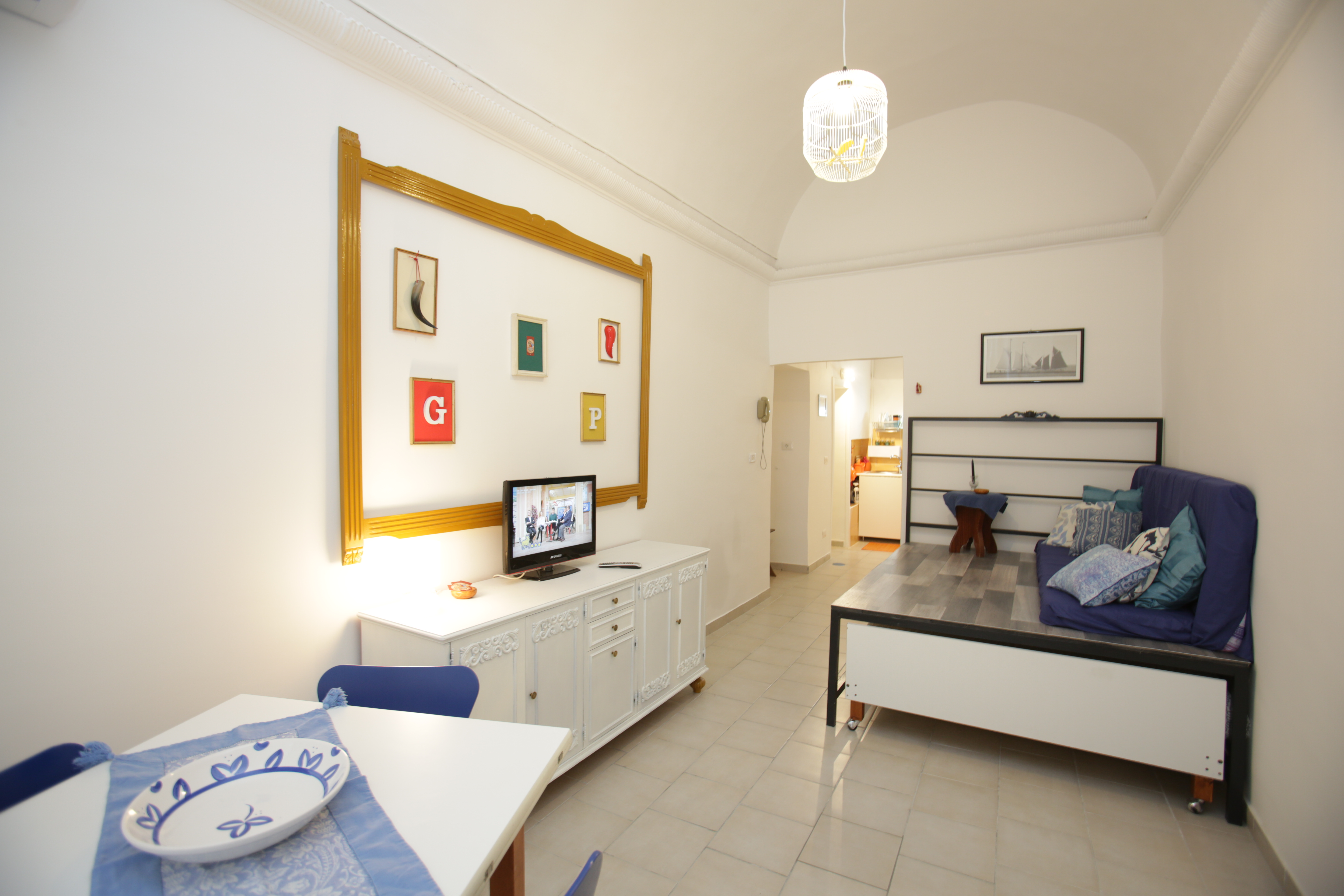 Napoli cozy 6 pax 3 bedroom in San Lorenzo, Naples