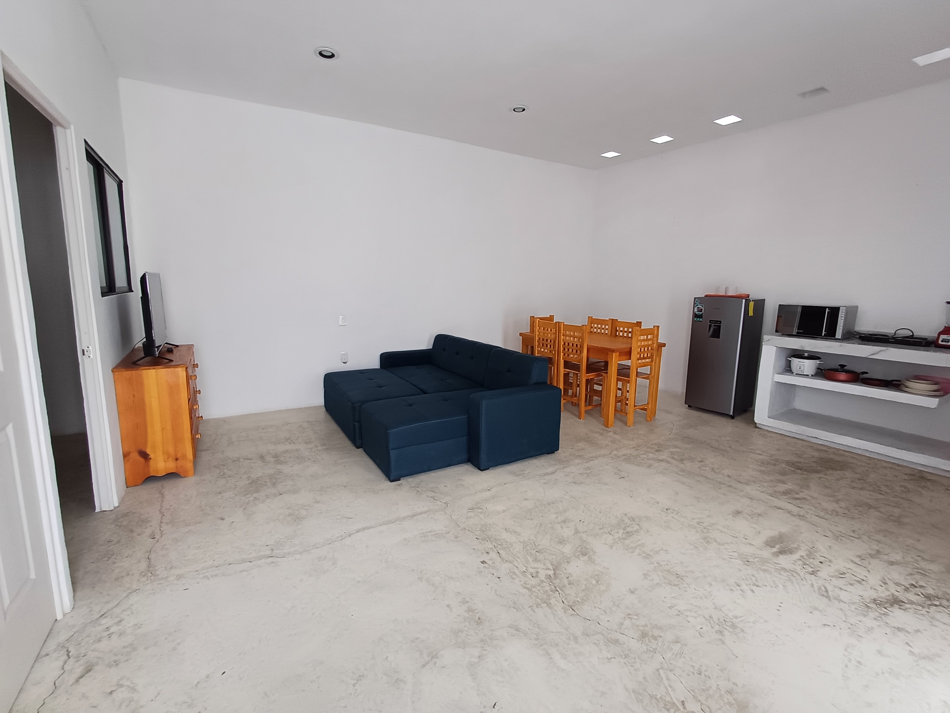 Lake apartment 4