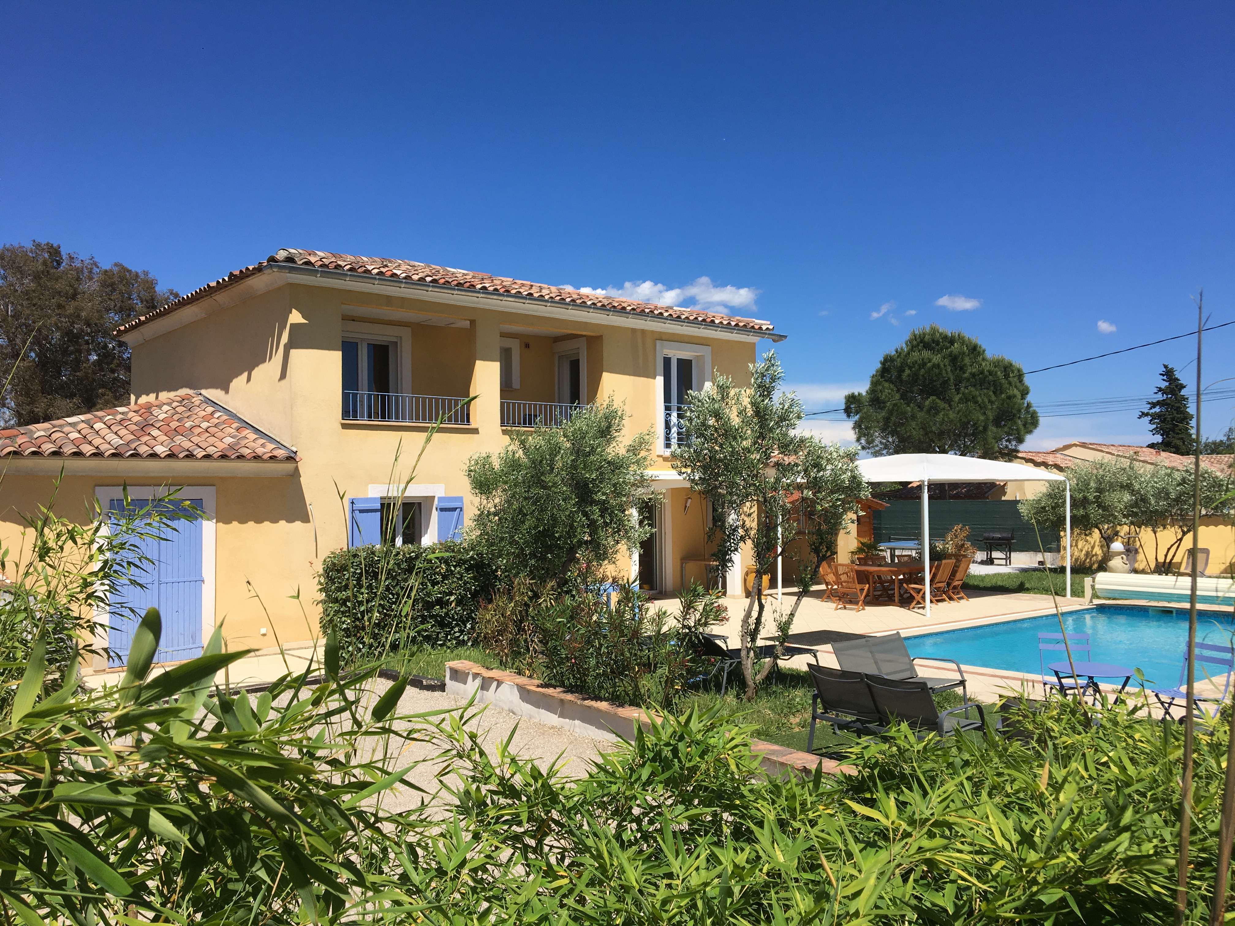 villa 10 pers in the var heated pool and spa
