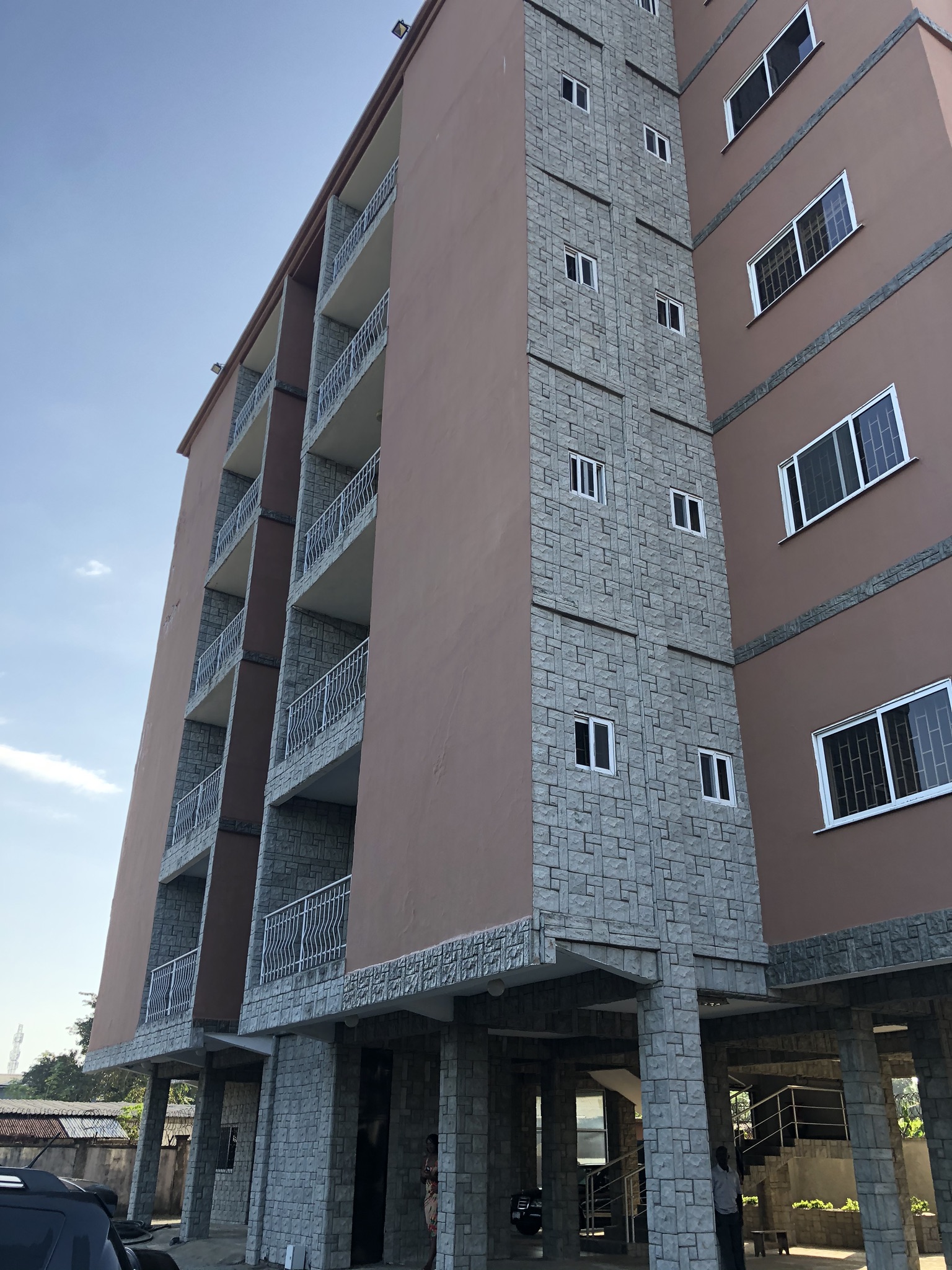 Precious House Apartments
