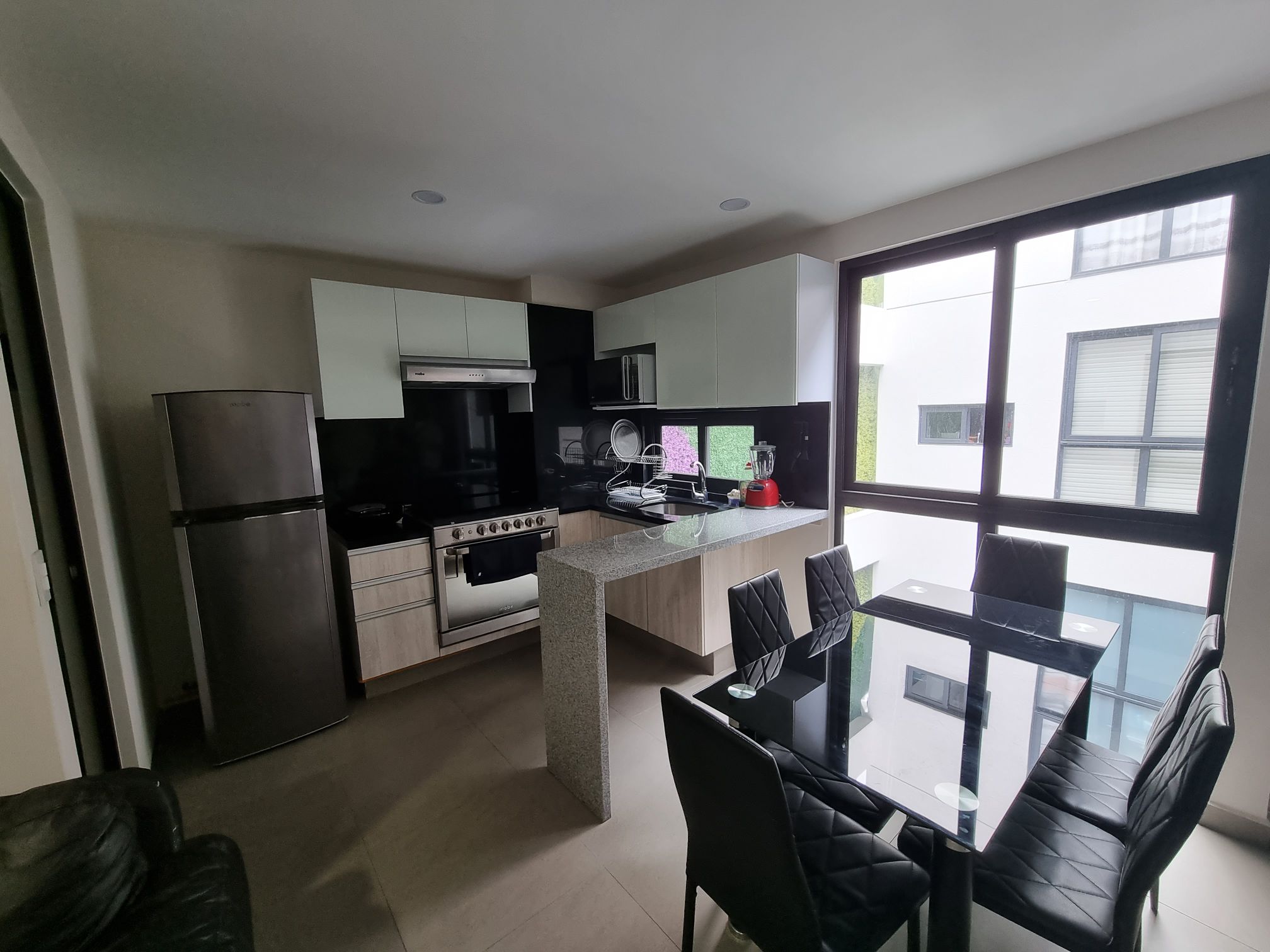 Excellent Col Roma, fashion on the Cdmx close to everything. Serviced